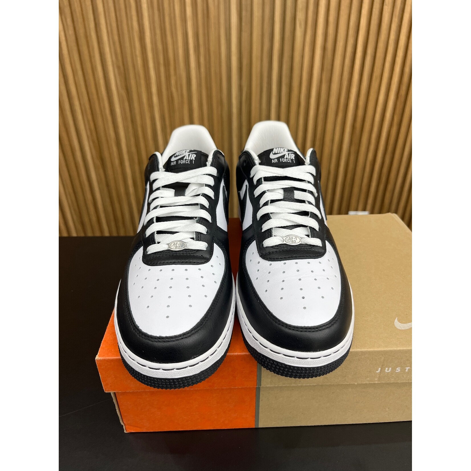 Nike Nike Air Force 1 Low QS Terror Squad Blackout Size 10, PREOWNED