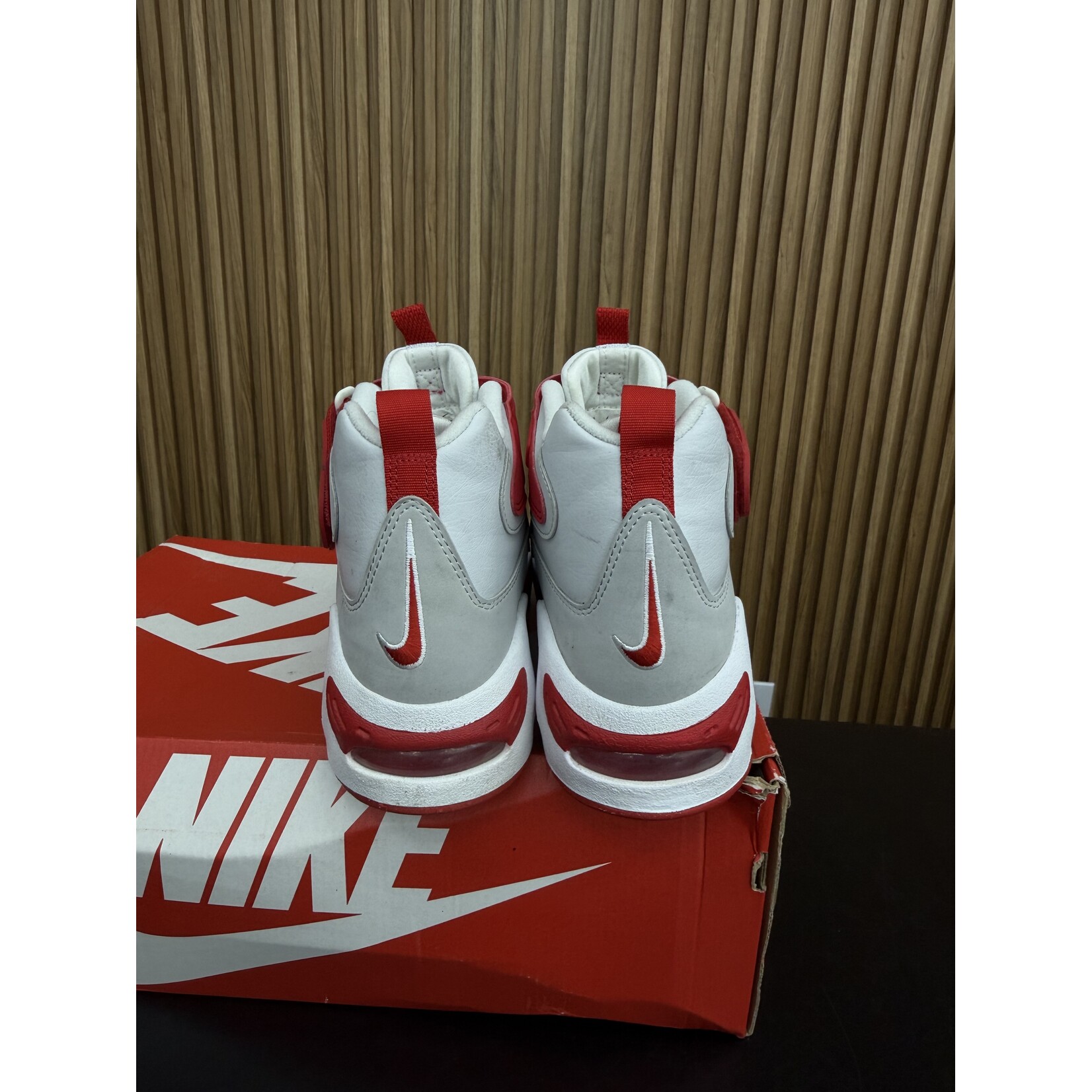 Nike Nike Air Griffey Max 1 Cincinnati Reds (2023) Size 9.5, PREOWNED