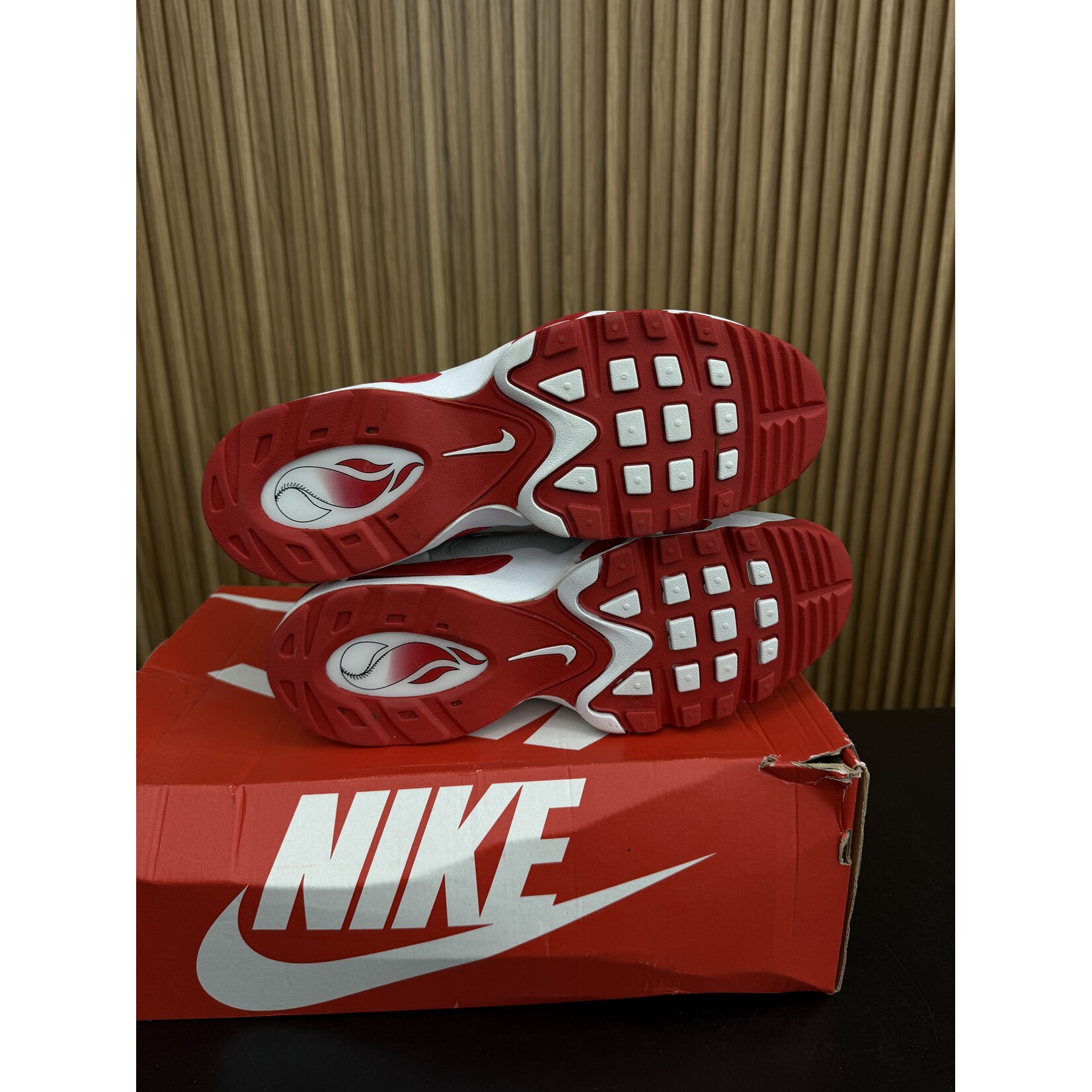 Nike Nike Air Griffey Max 1 Cincinnati Reds (2023) Size 9.5, PREOWNED