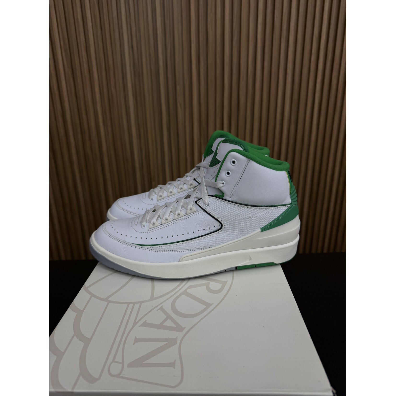 Jordan Jordan 2 Retro Lucky Green Size 10, PREOWNED