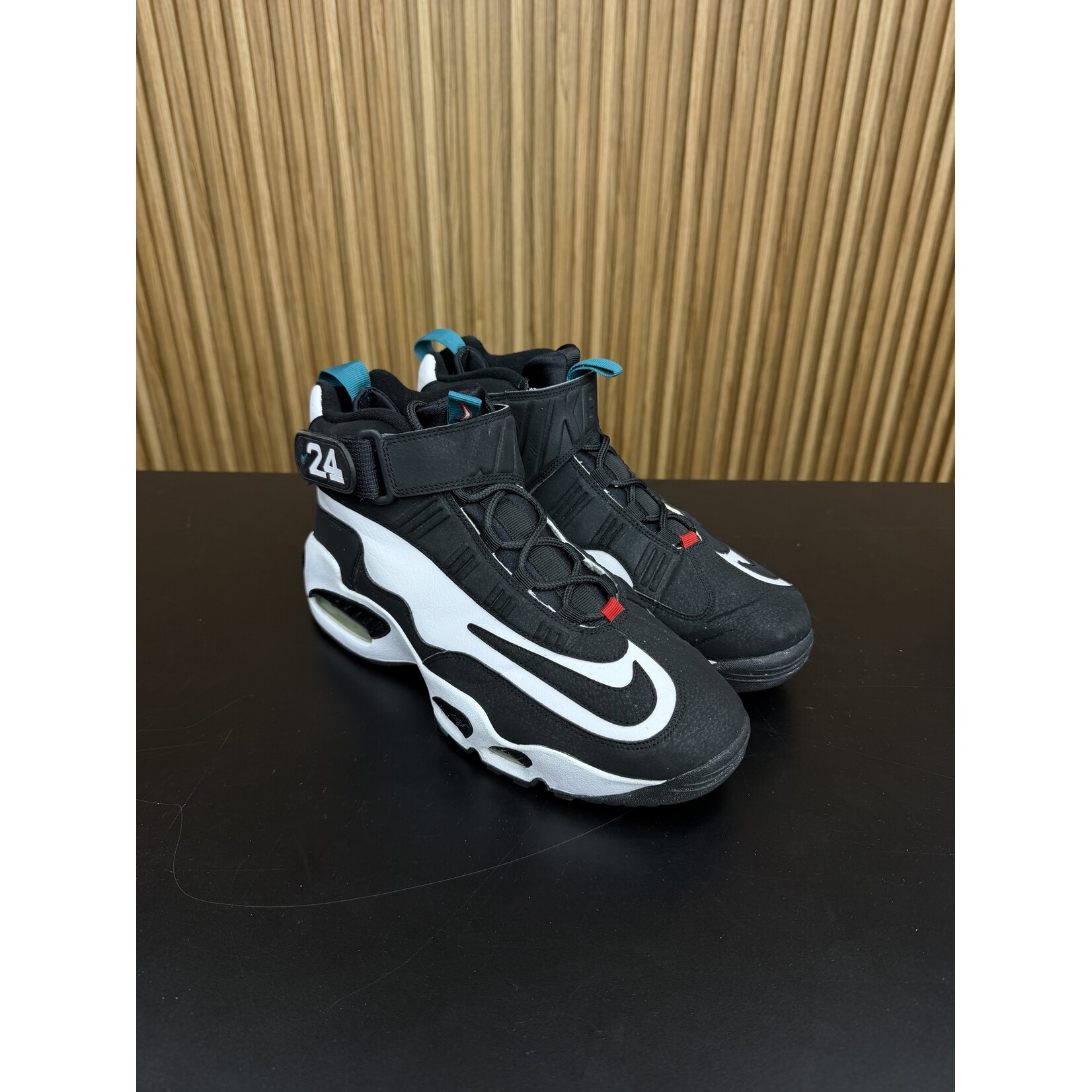 Nike Nike Air Griffey Max 1 Fresh Water (2009) Size 10, PREOWNED