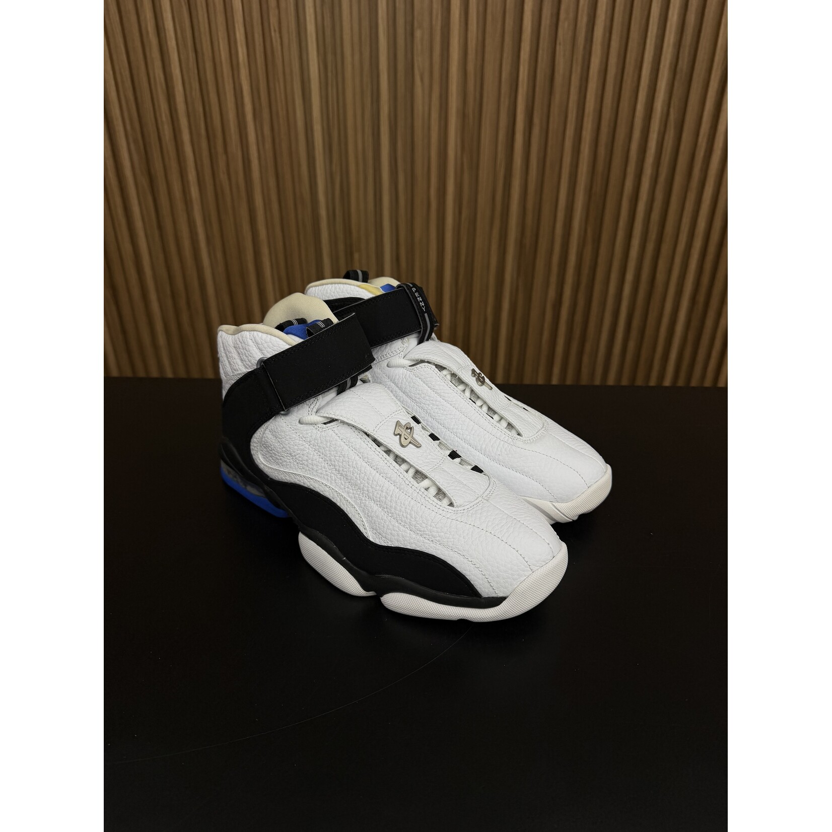 Nike Nike Air Penny IV Orlando Home (2006) Size 10, PREOWNED