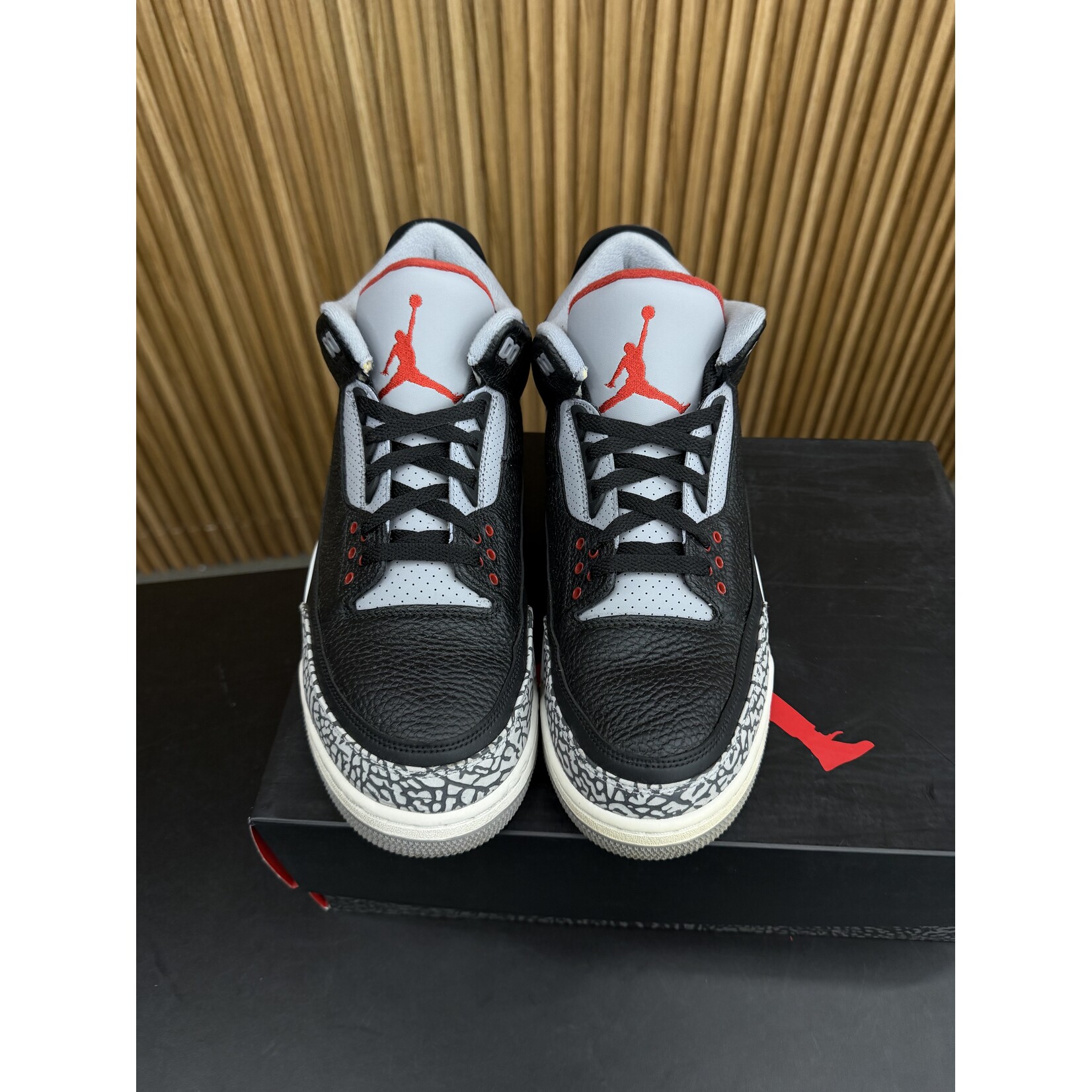 Jordan Jordan 3 Retro Black Cement (2018) Size 13, PREOWNED