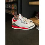 Jordan Jordan 3 Retro Fire Red (2022) Size 9, PREOWNED
