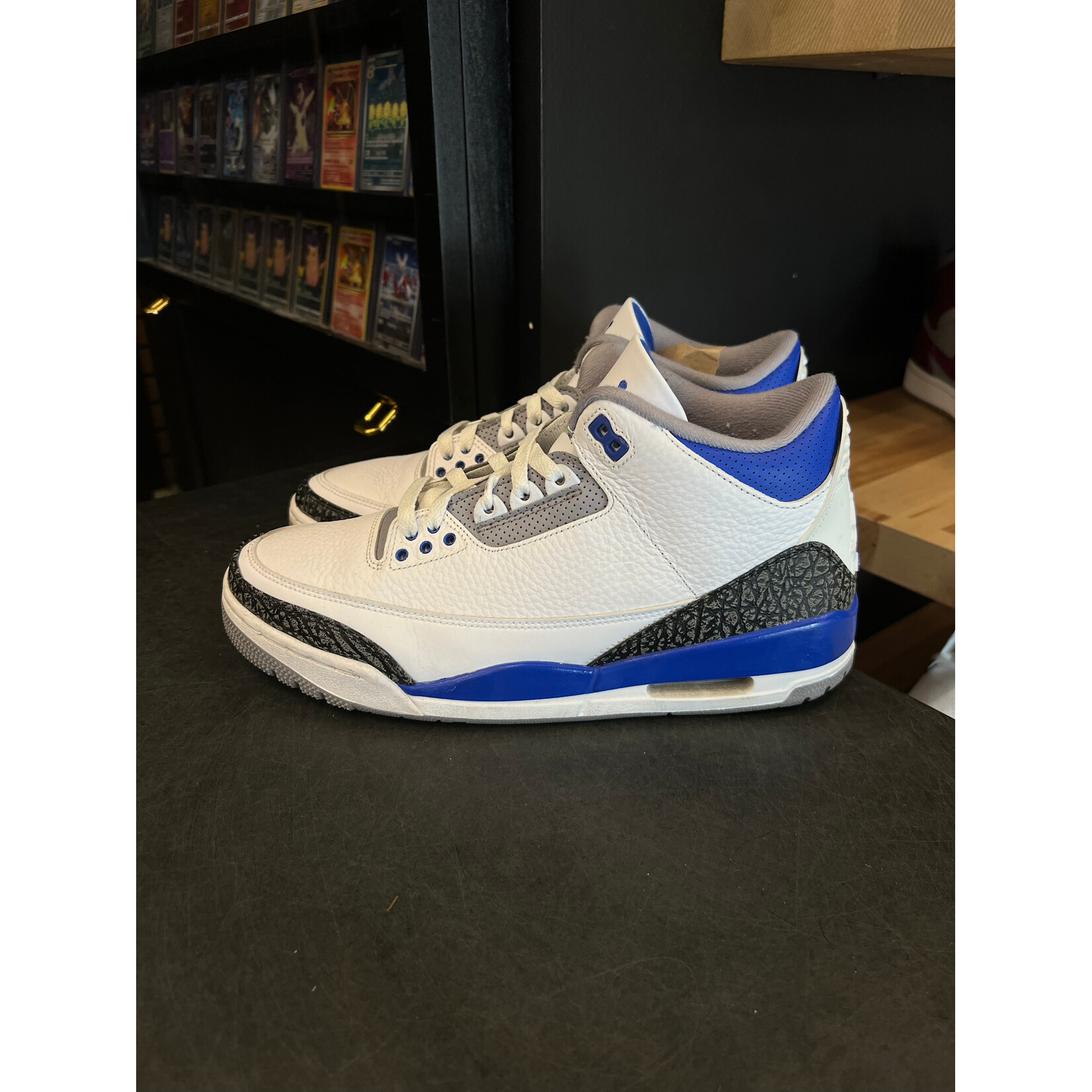 Jordan Jordan 3 Retro Racer Blue Size 10.5, PREOWNED