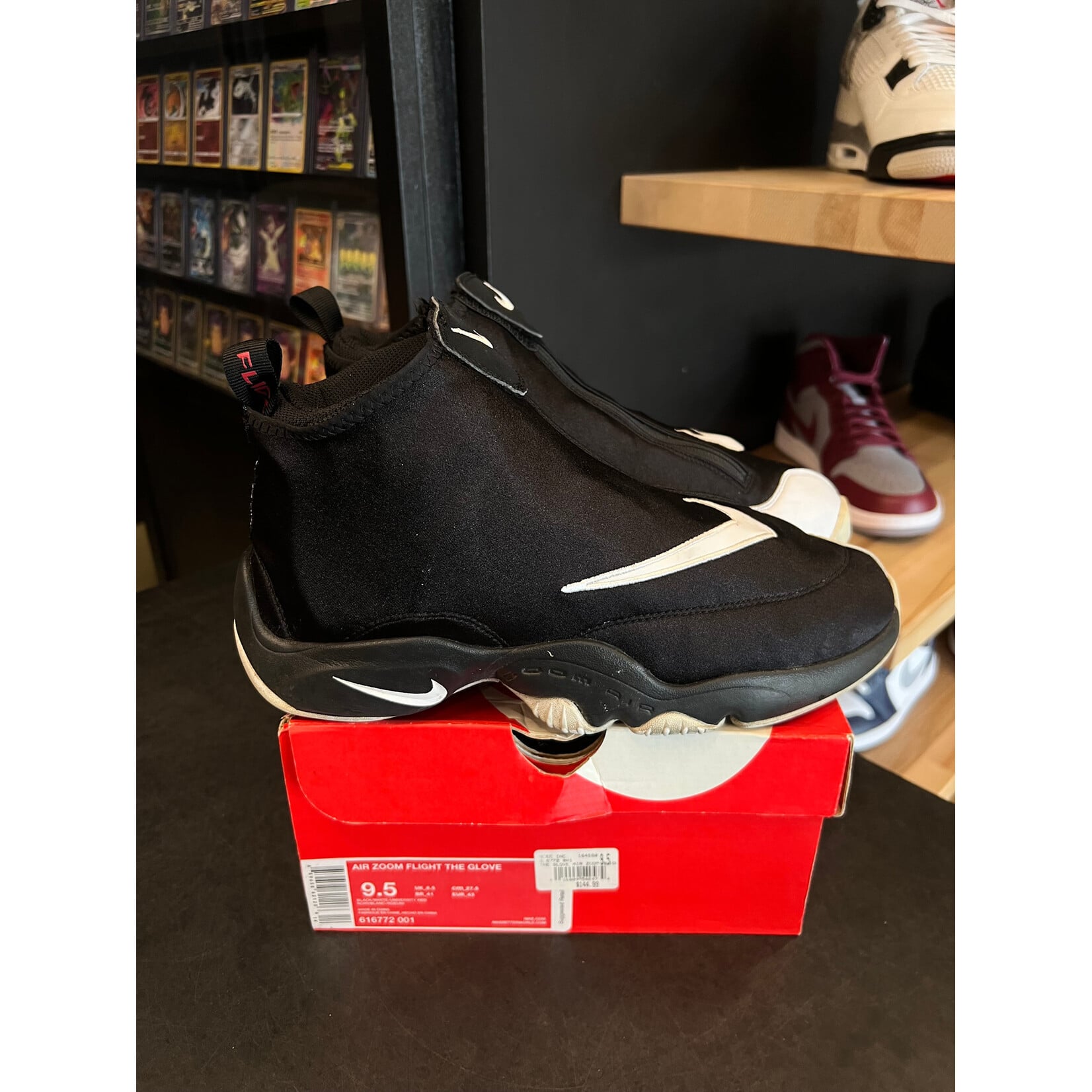 Nike Nike Air Zoom Flight '98 The Glove Black/White OG Size 9.5, PREOWNED