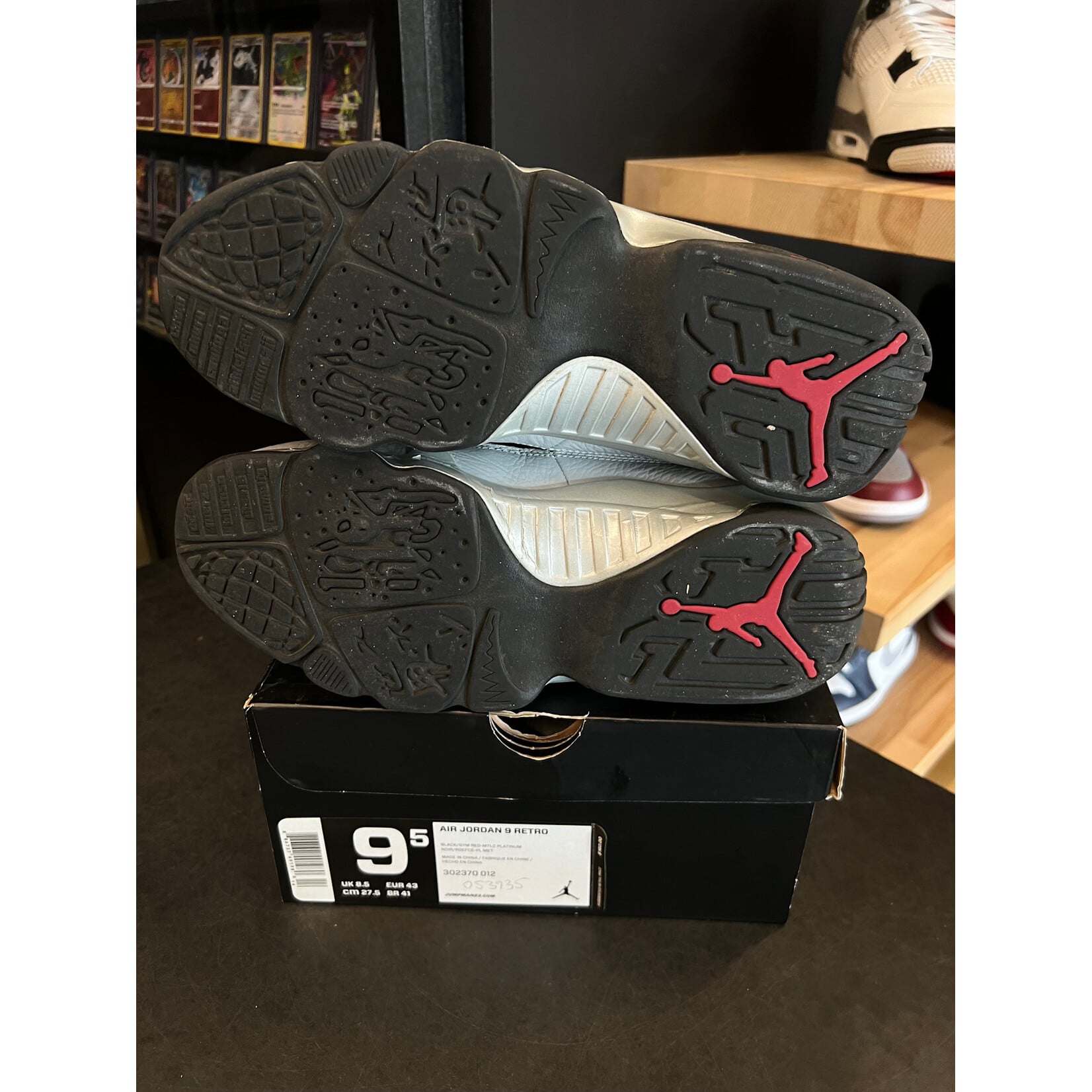 Jordan Jordan 9 Retro Johnny Kilroy Size 9.5, PREOWNED