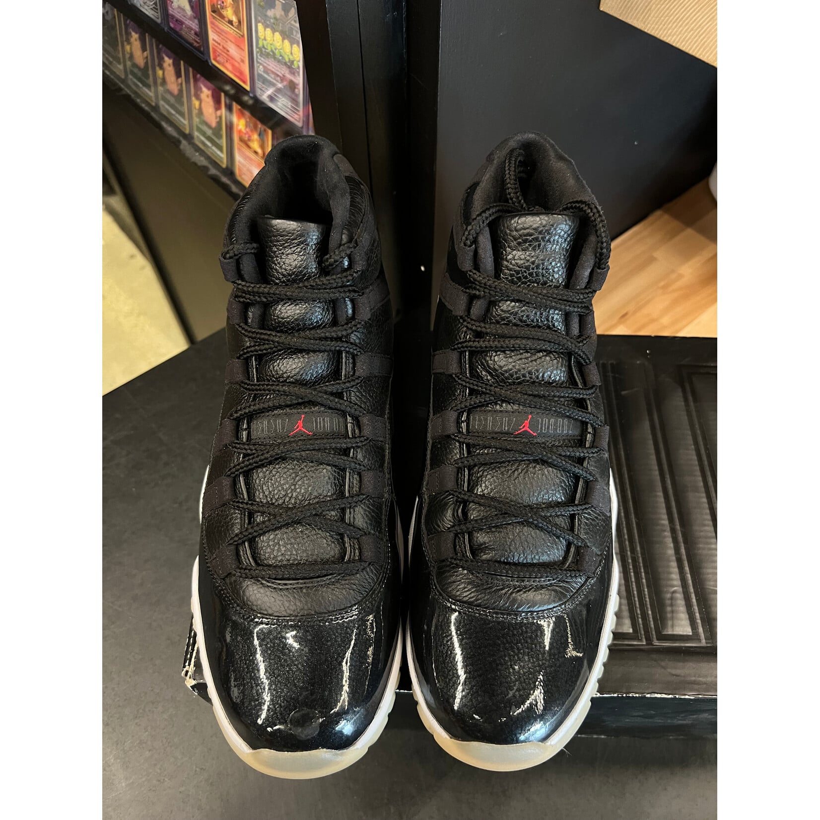 Jordan Jordan 11 Retro 72-10 Size 12, PREOWNED