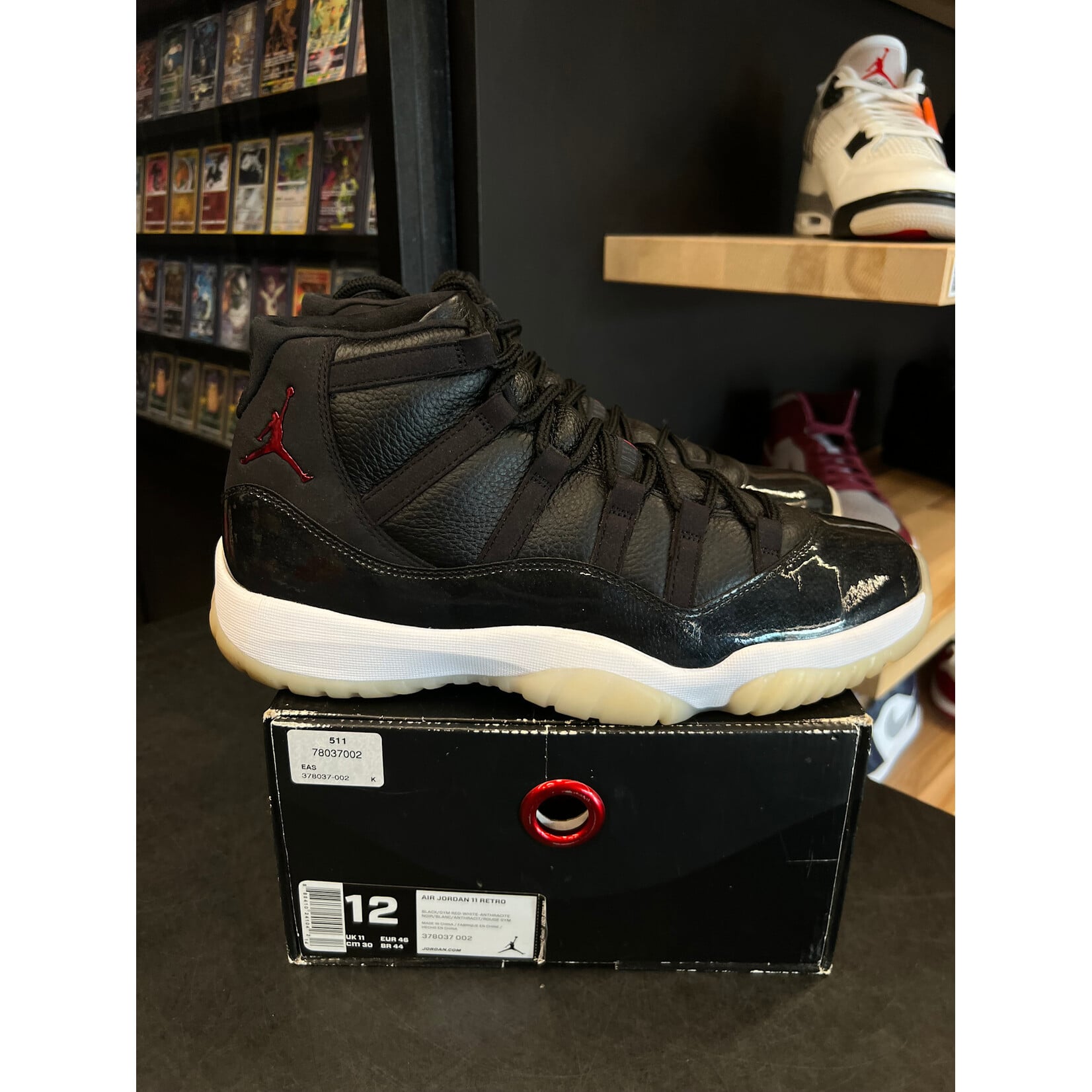 Jordan Jordan 11 Retro 72-10 Size 12, PREOWNED