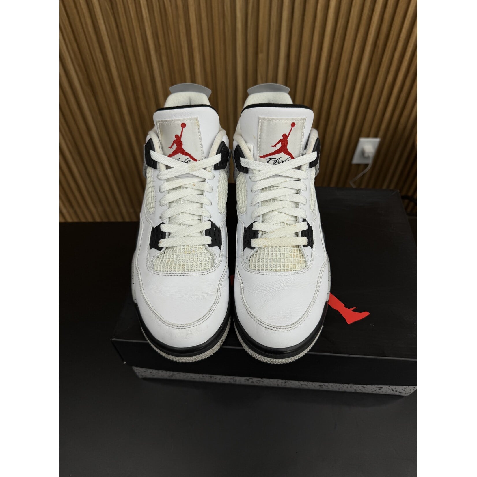 Jordan Jordan 4 Retro White Cement (2016) Size 10, PREOWNED