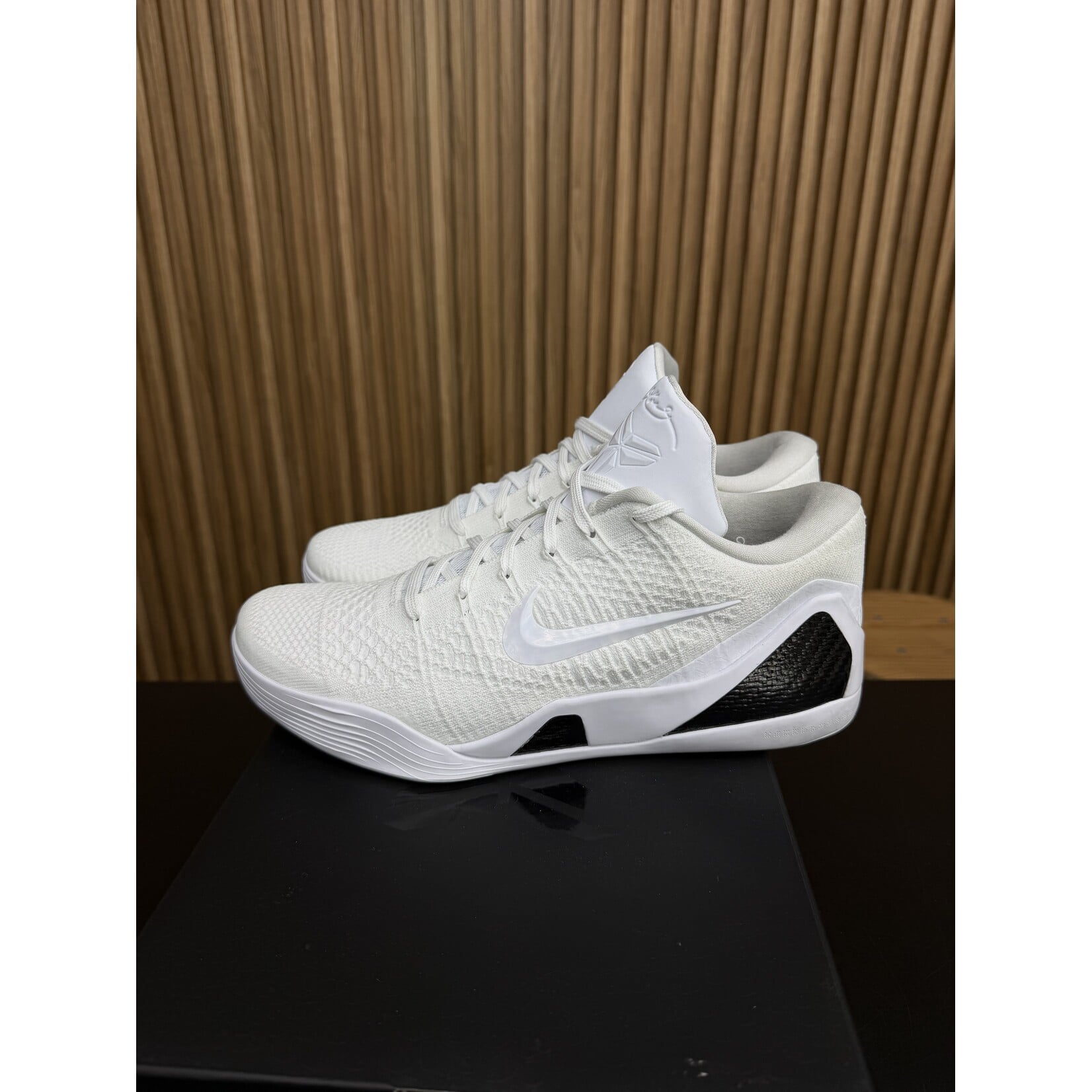 Nike Nike Kobe 9 Elite Low Protro Halo Size 10.5, PREOWNED