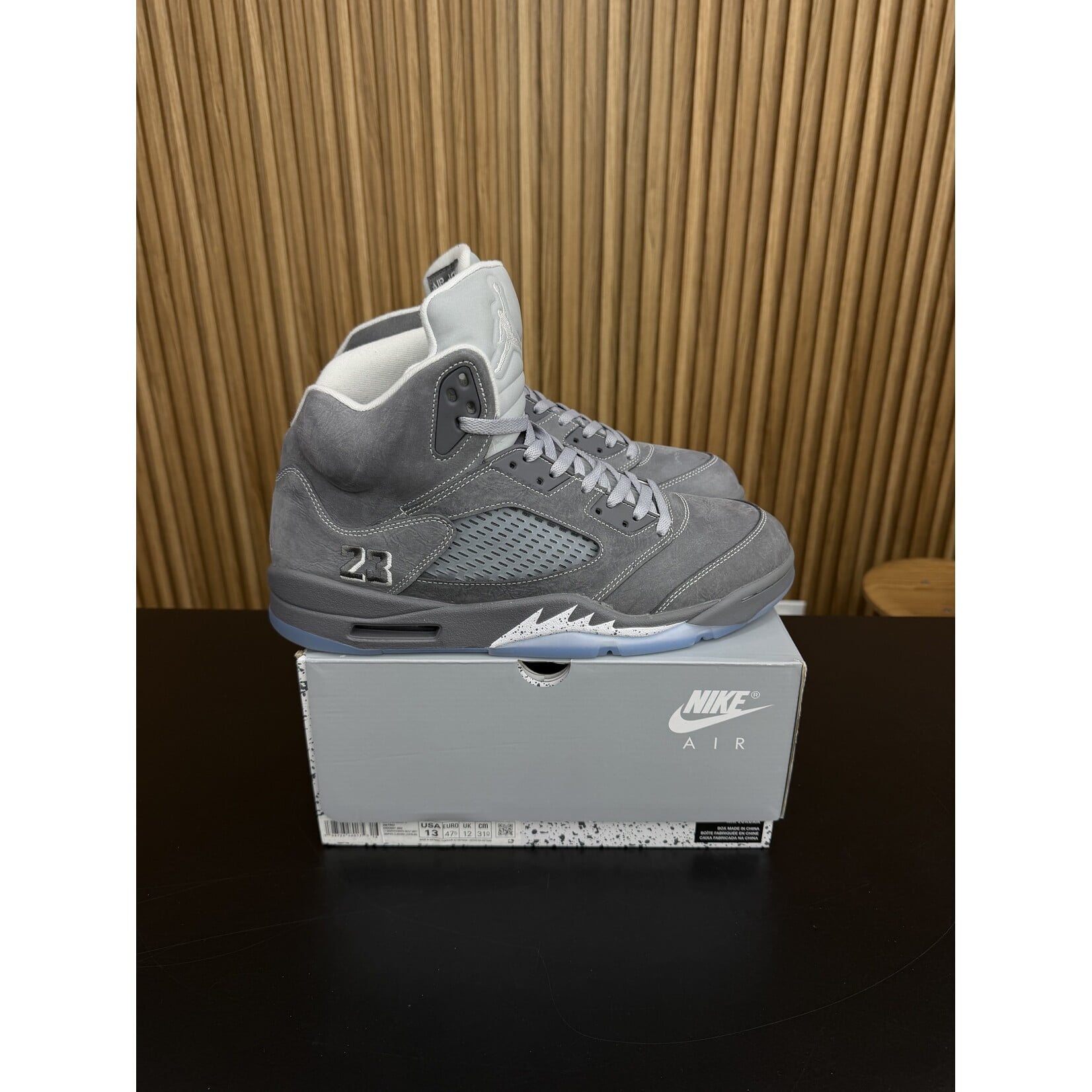 Jordan Jordan 5 Wolf Grey (2026) Size 13, PREOWNED