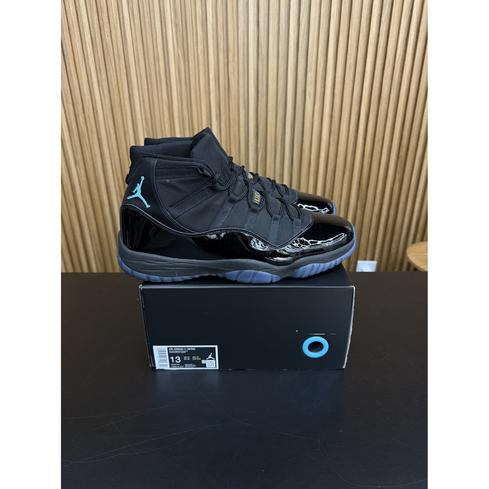 Jordan Jordan 11 Retro Gamma Blue (2025) Size 13, PREOWNED