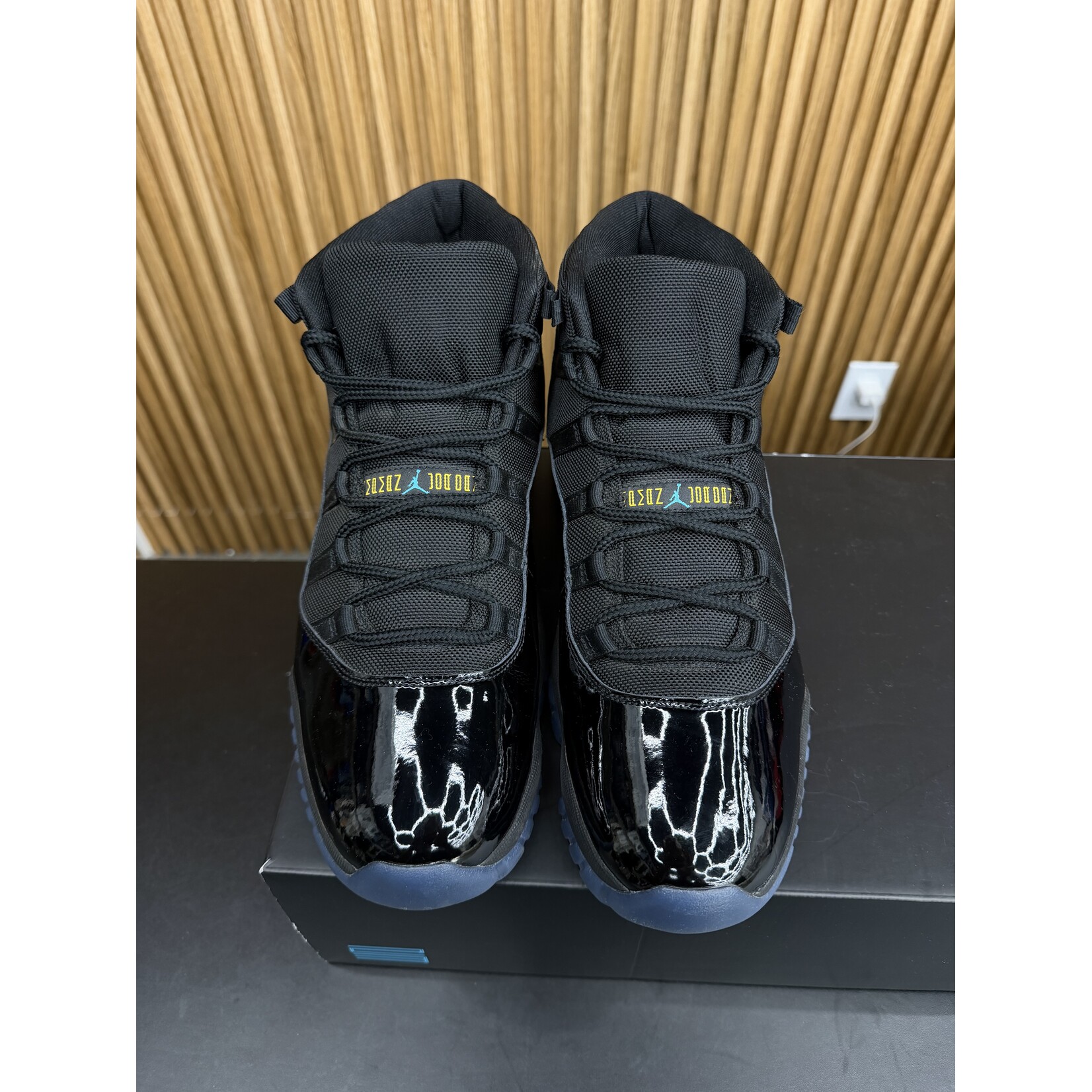 Jordan Jordan 11 Retro Gamma Blue (2025) Size 13, PREOWNED
