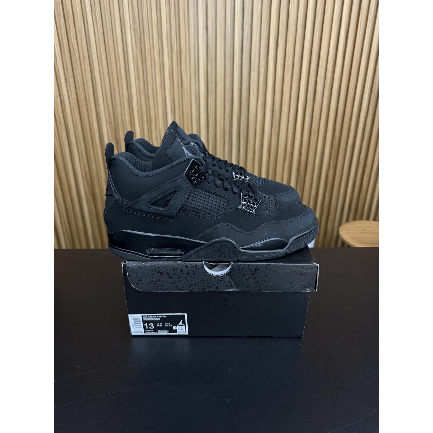 Jordan Jordan 4 Black Cat (2025) Size 13, PREOWNED