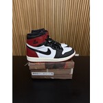Jordan Jordan 1 Retro High OG Black Toe Reimagined Size 9, PREOWNED