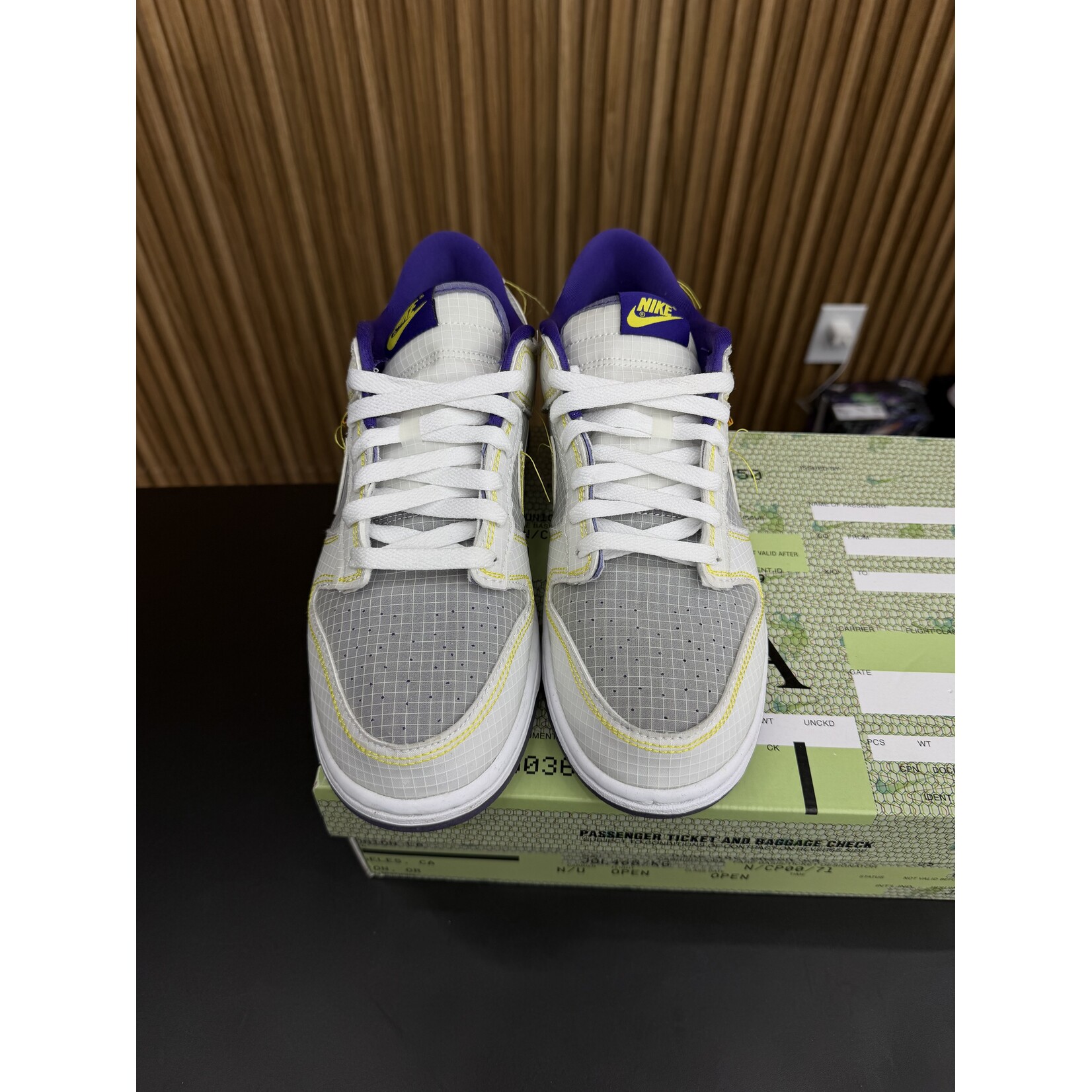 Nike Nike Dunk Low Union Passport Pack Court Purple Size 8.5, PREOWNED