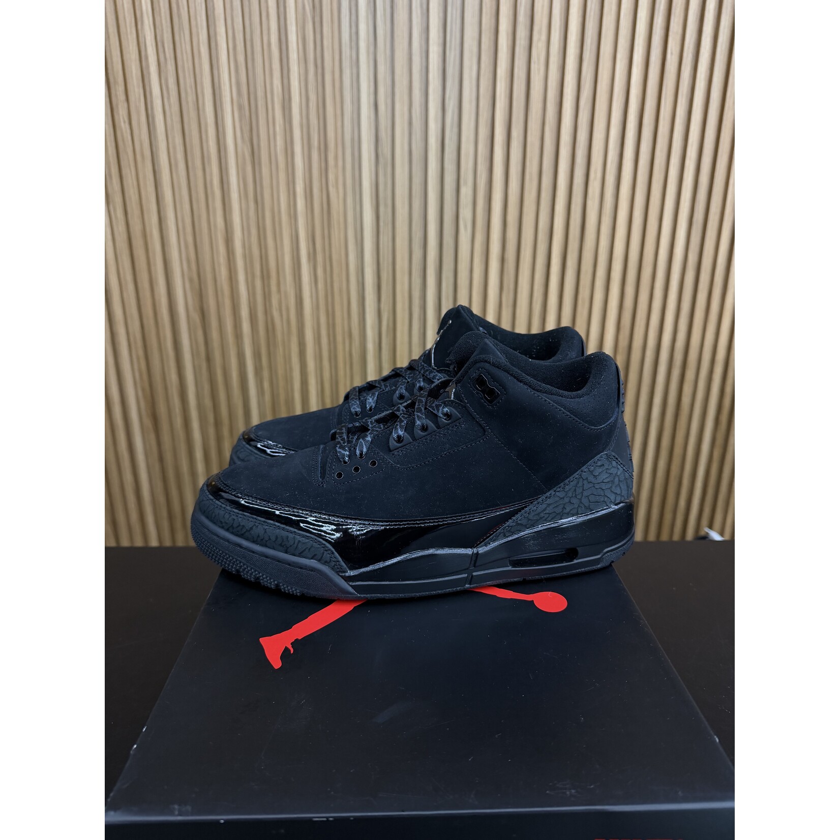 Jordan Jordan 3 Retro Black Cat (2025) Size 11, PREOWNED