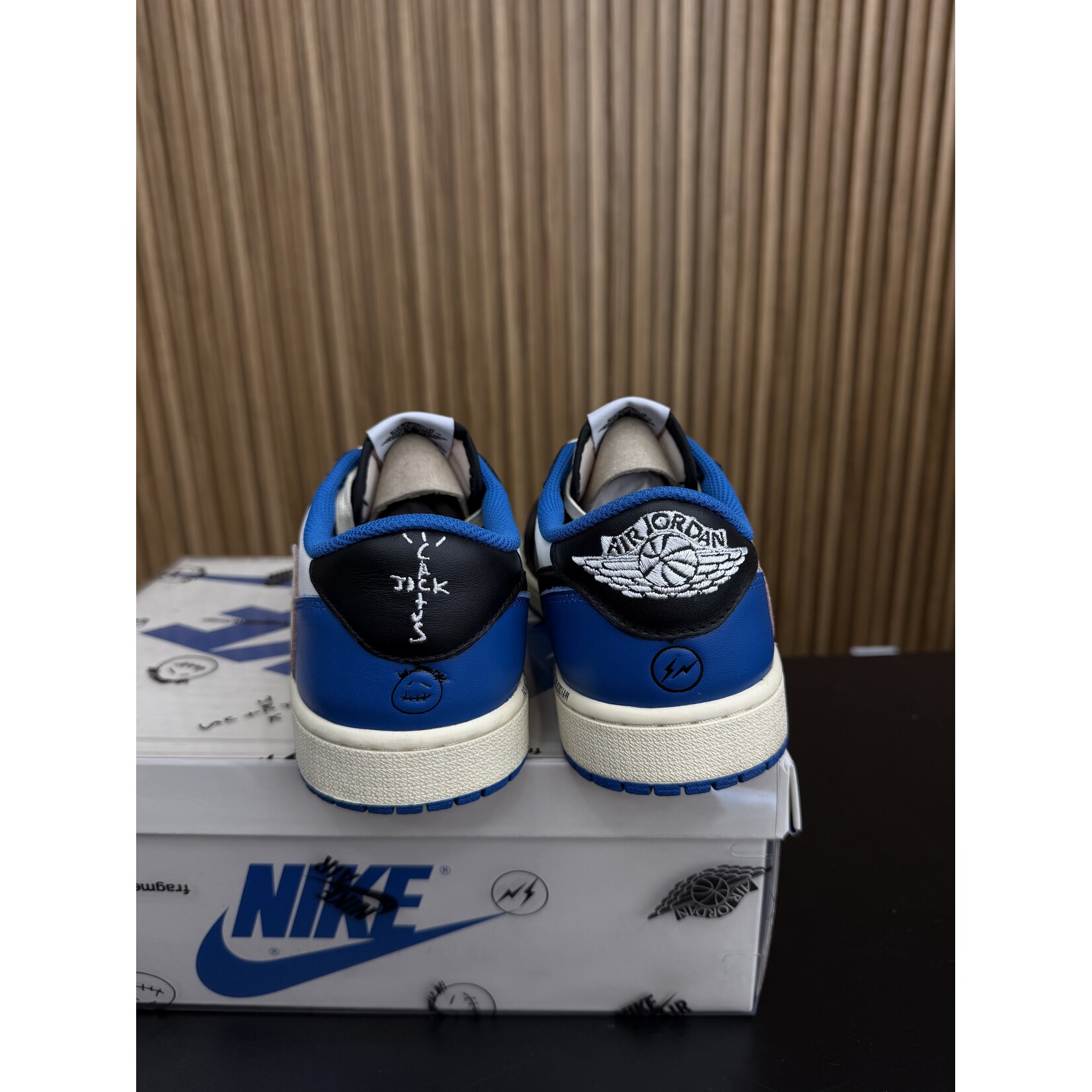 Jordan Jordan 1 Retro Low OG SP Fragment x Travis Scott Size 9, PREOWNED