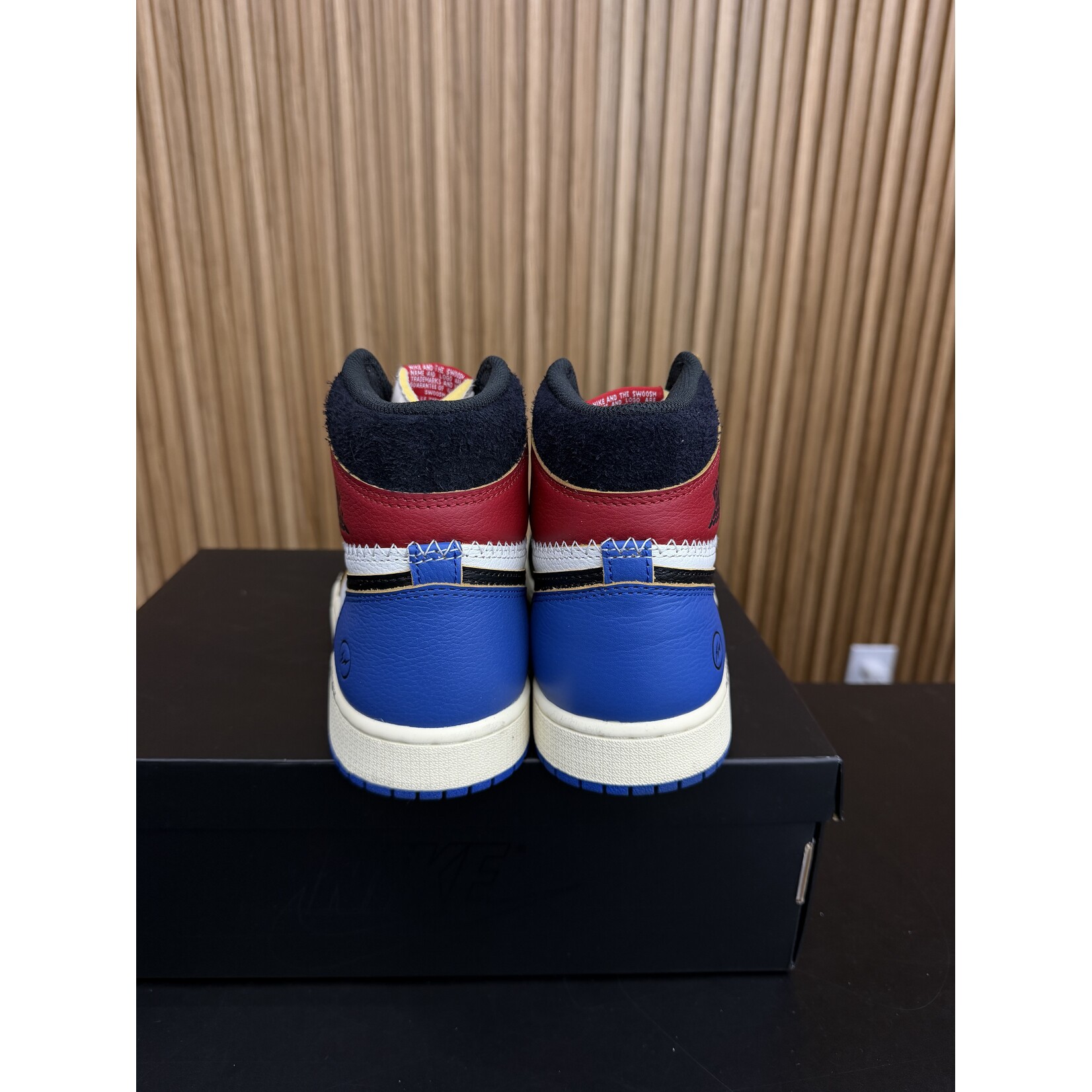 Jordan Jordan 1 Retro High OG SP Fragment x Union LA Varsity Red Sport Royal Size 9, PREOWNED