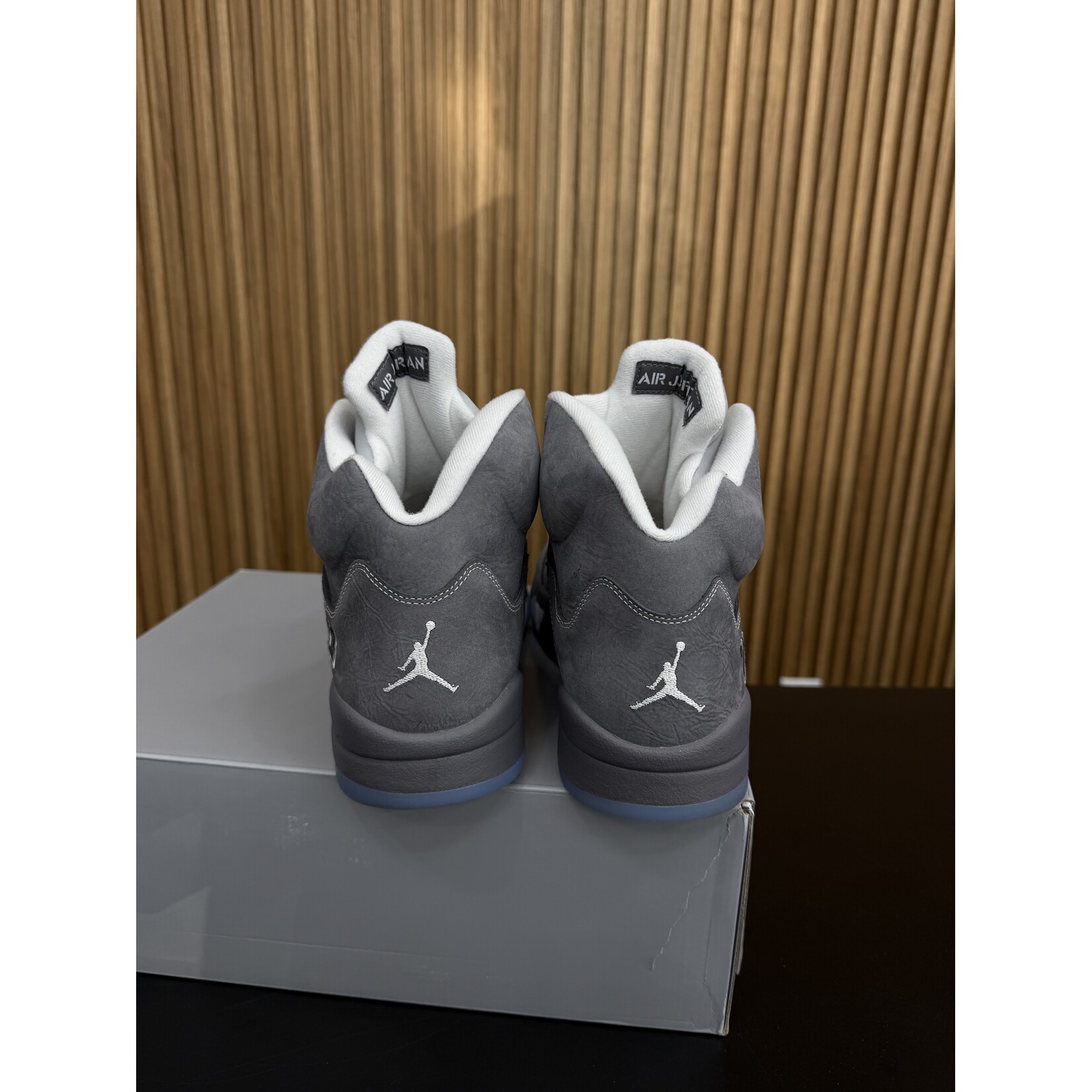Jordan Jordan 5 Retro Wolf Grey (2026) Size 12, PREOWNED