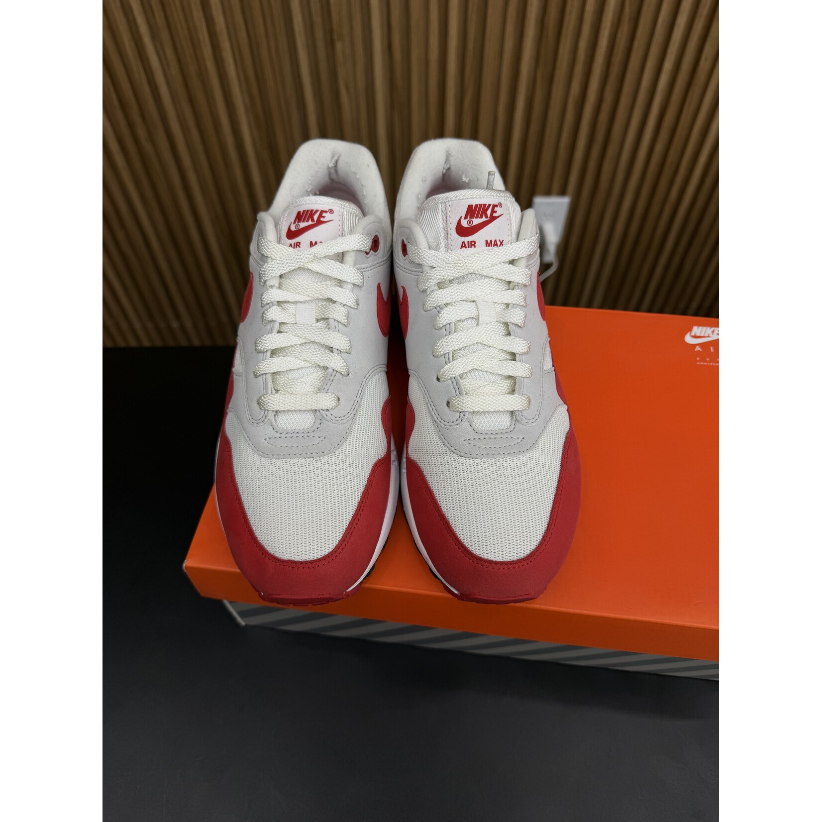 Nike Nike Air Max 1 Anniversary Red (2017/2018 Restock Pair) Size 9, PREOWNED