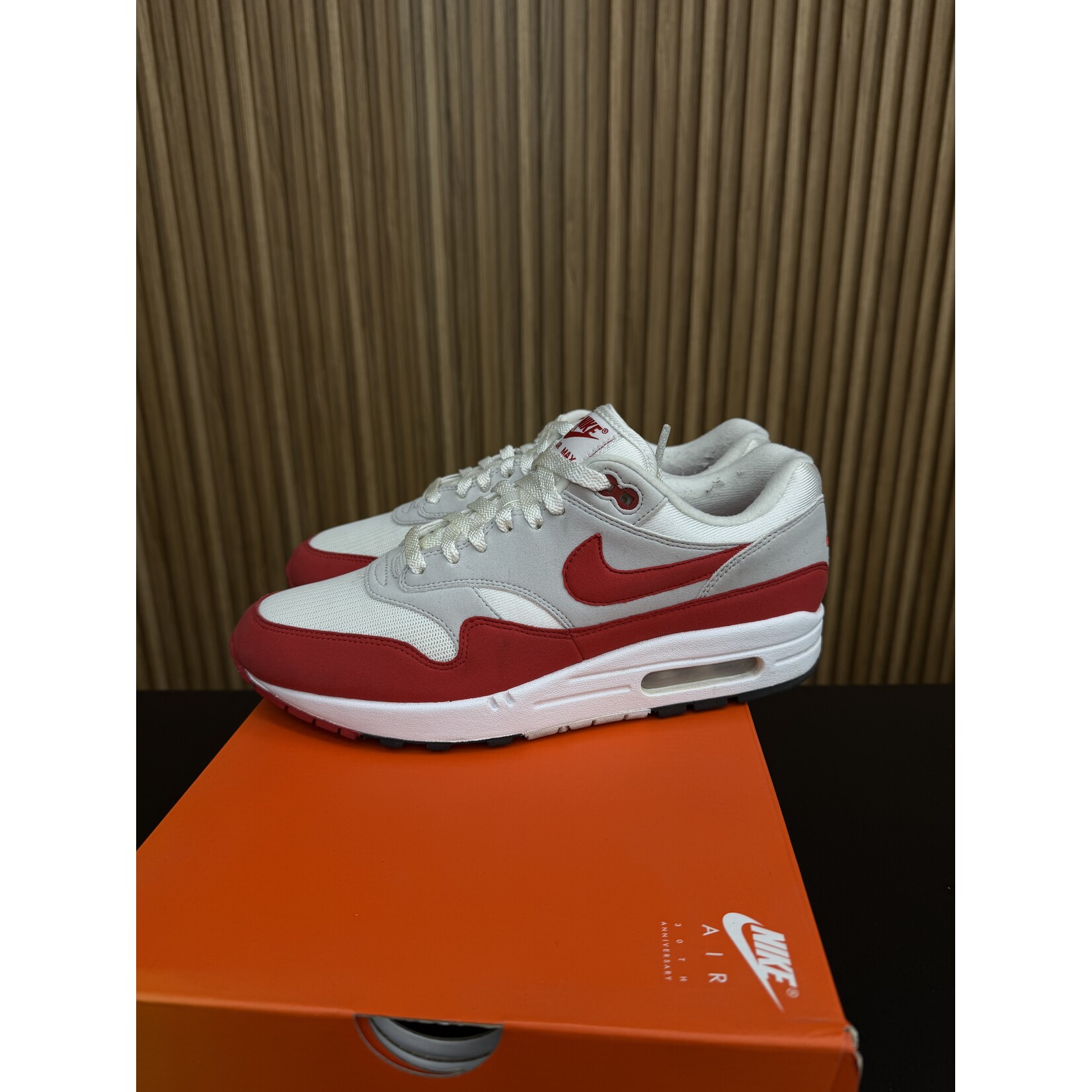Nike Nike Air Max 1 Anniversary Red (2017/2018 Restock Pair) Size 9, PREOWNED