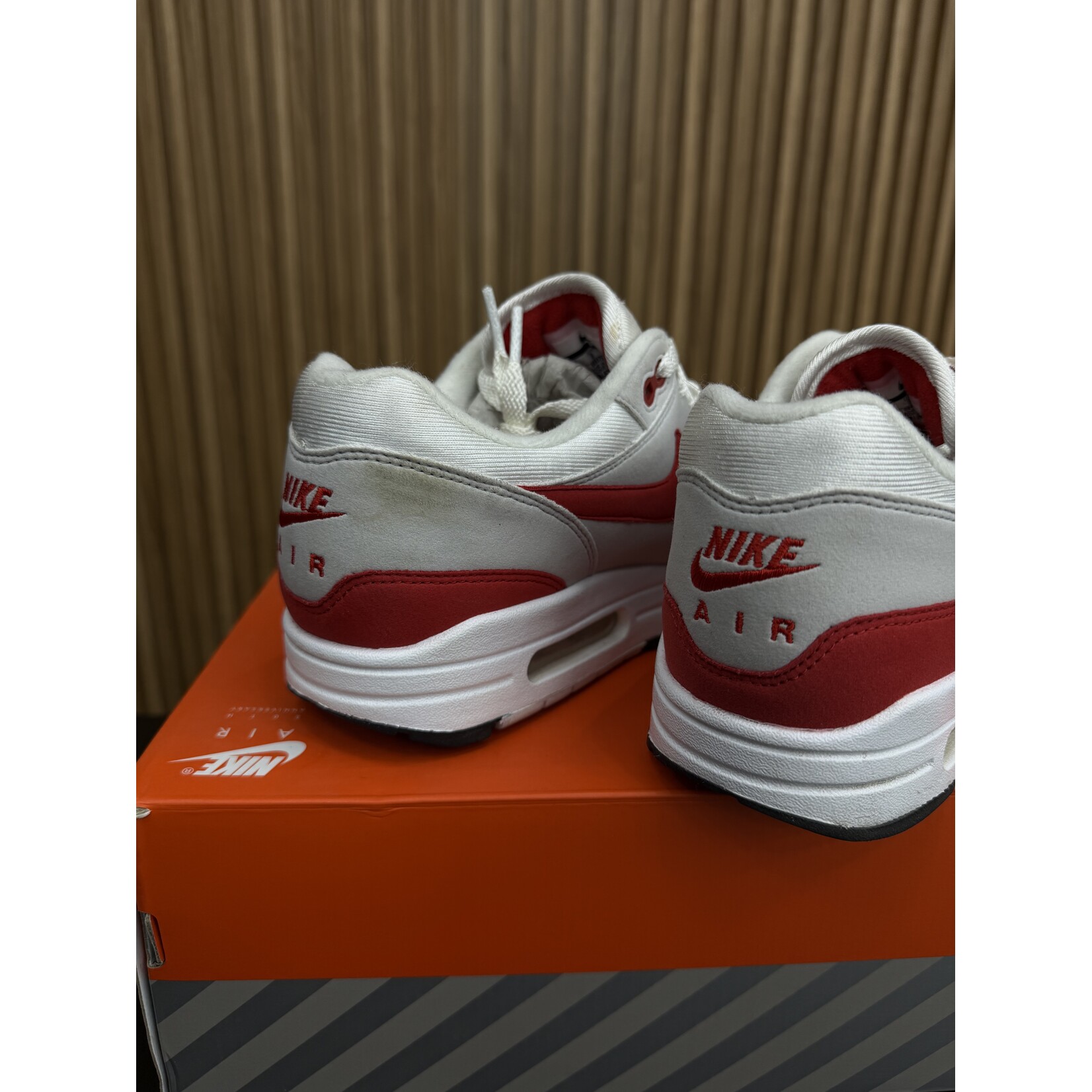Nike Nike Air Max 1 Anniversary Red (2017/2018 Restock Pair) Size 9, PREOWNED