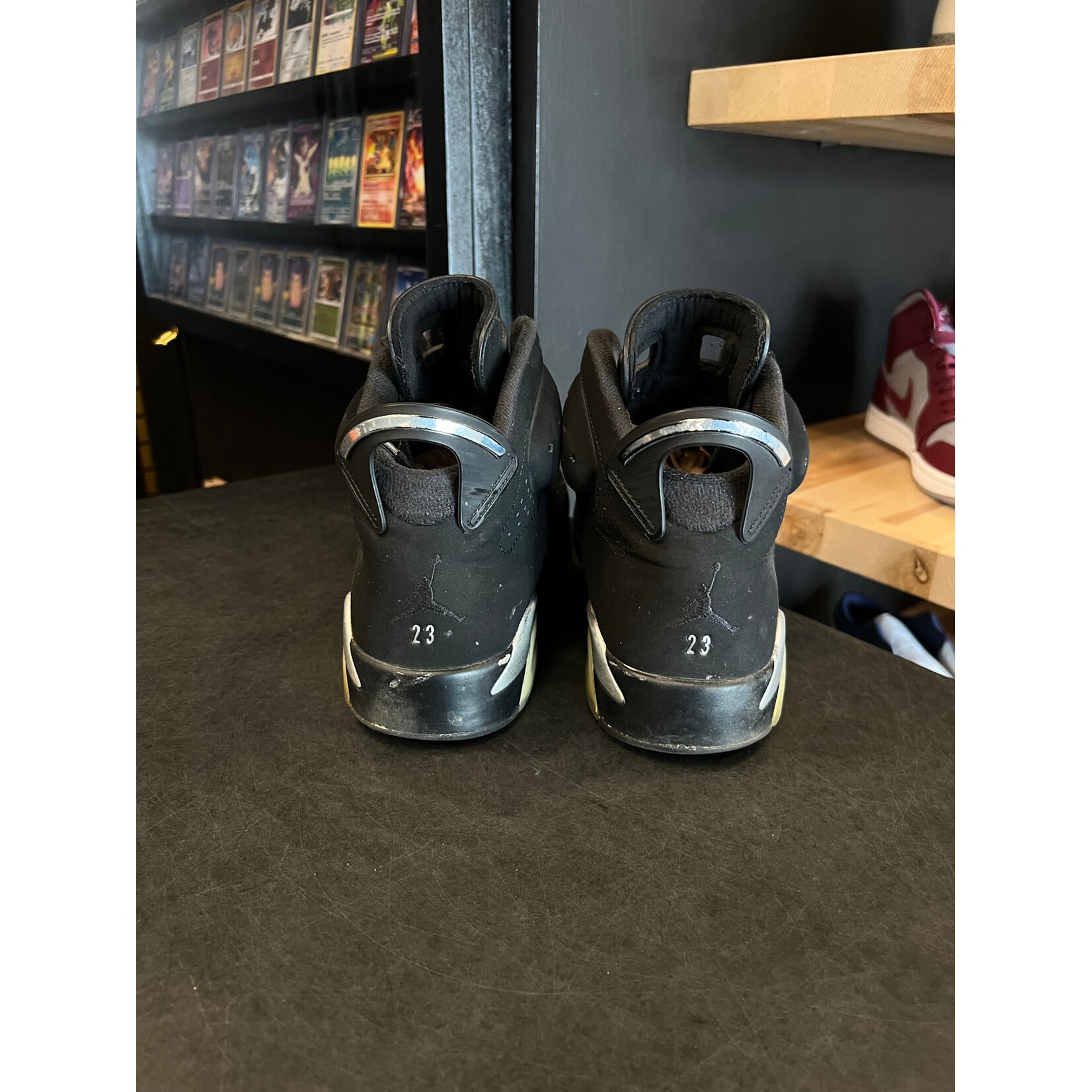 Jordan Jordan 6 Retro Chrome Size 9.5, PREOWNED NO BOX