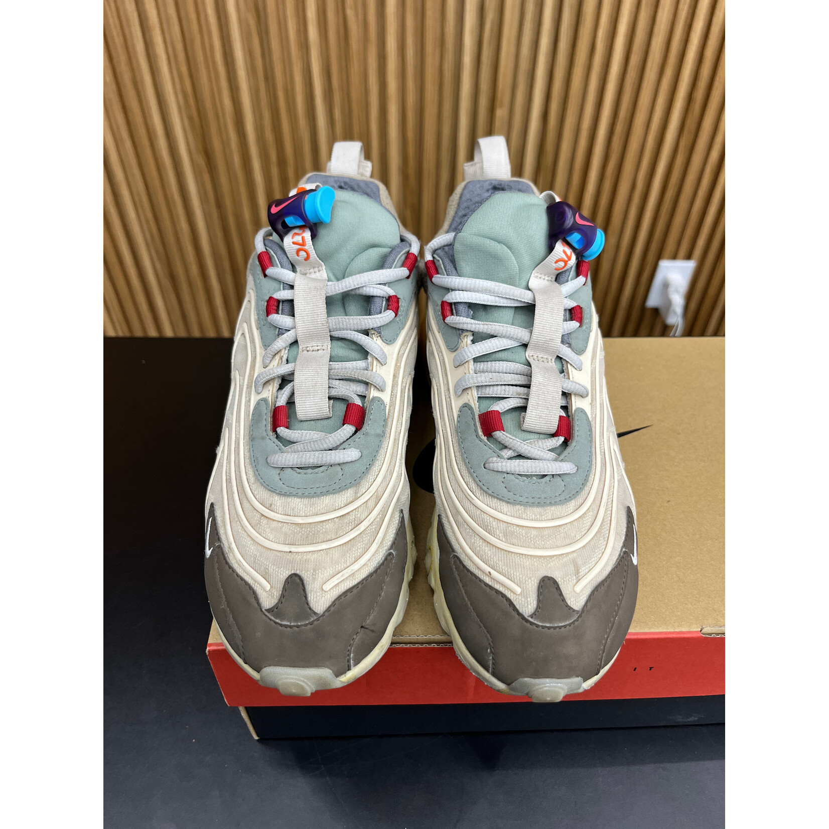 Nike Nike Air Max 270 React ENG Travis Scott Cactus Trails Size 8, PREOWNED