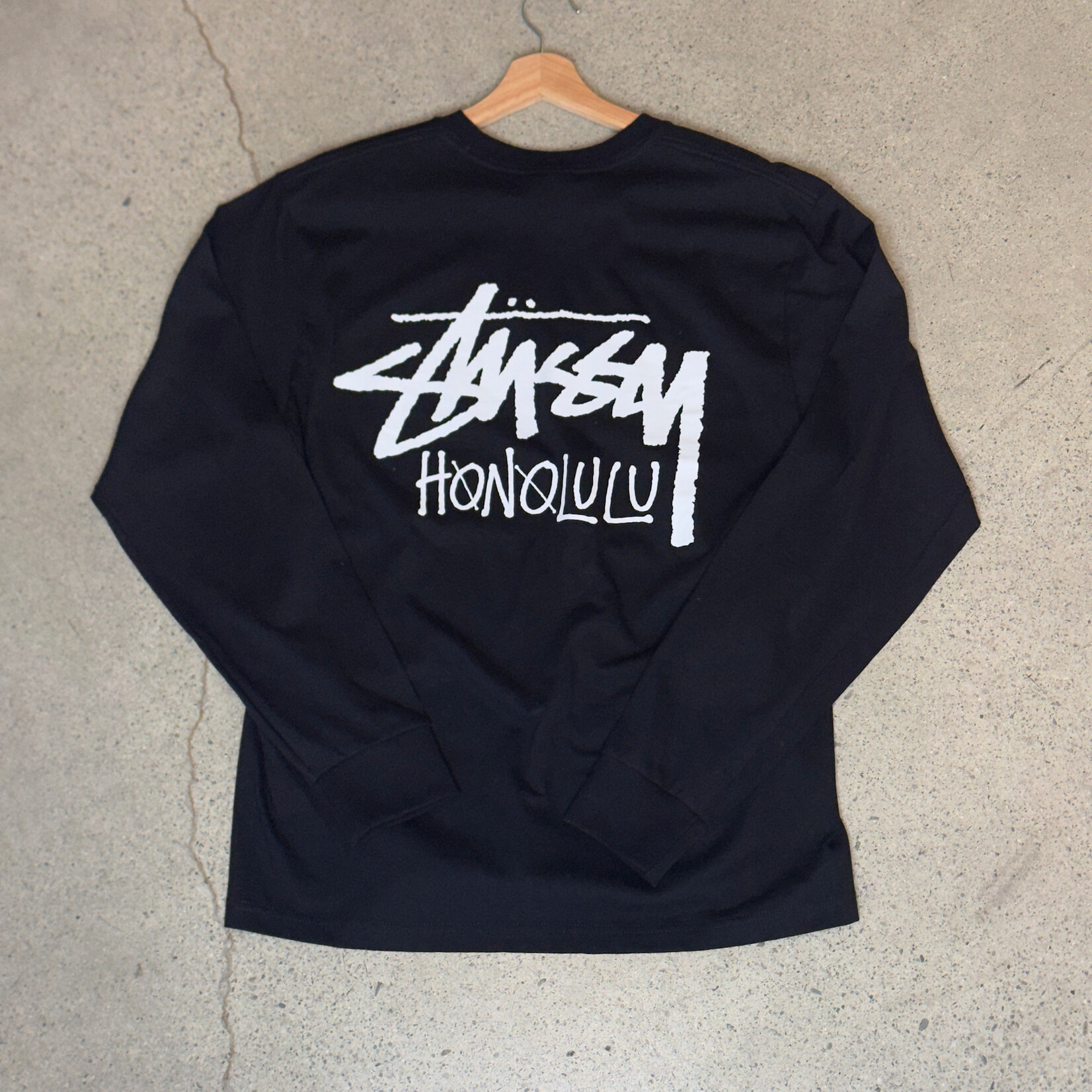 Stussy Stussy Chapter L/S Tee Honolulu Tee Black Size Large, DS BRAND NEW