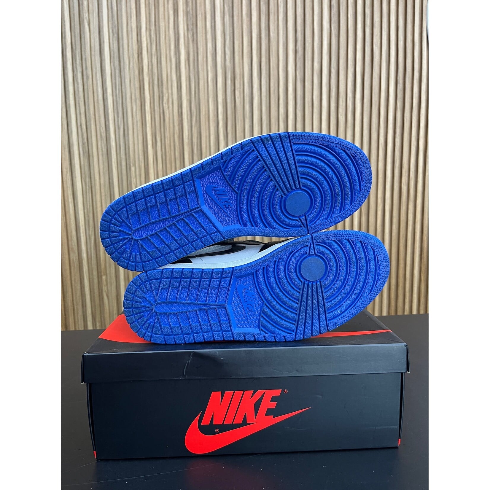 Jordan Jordan 1 Retro High Royal Toe Size 9, PREOWNED