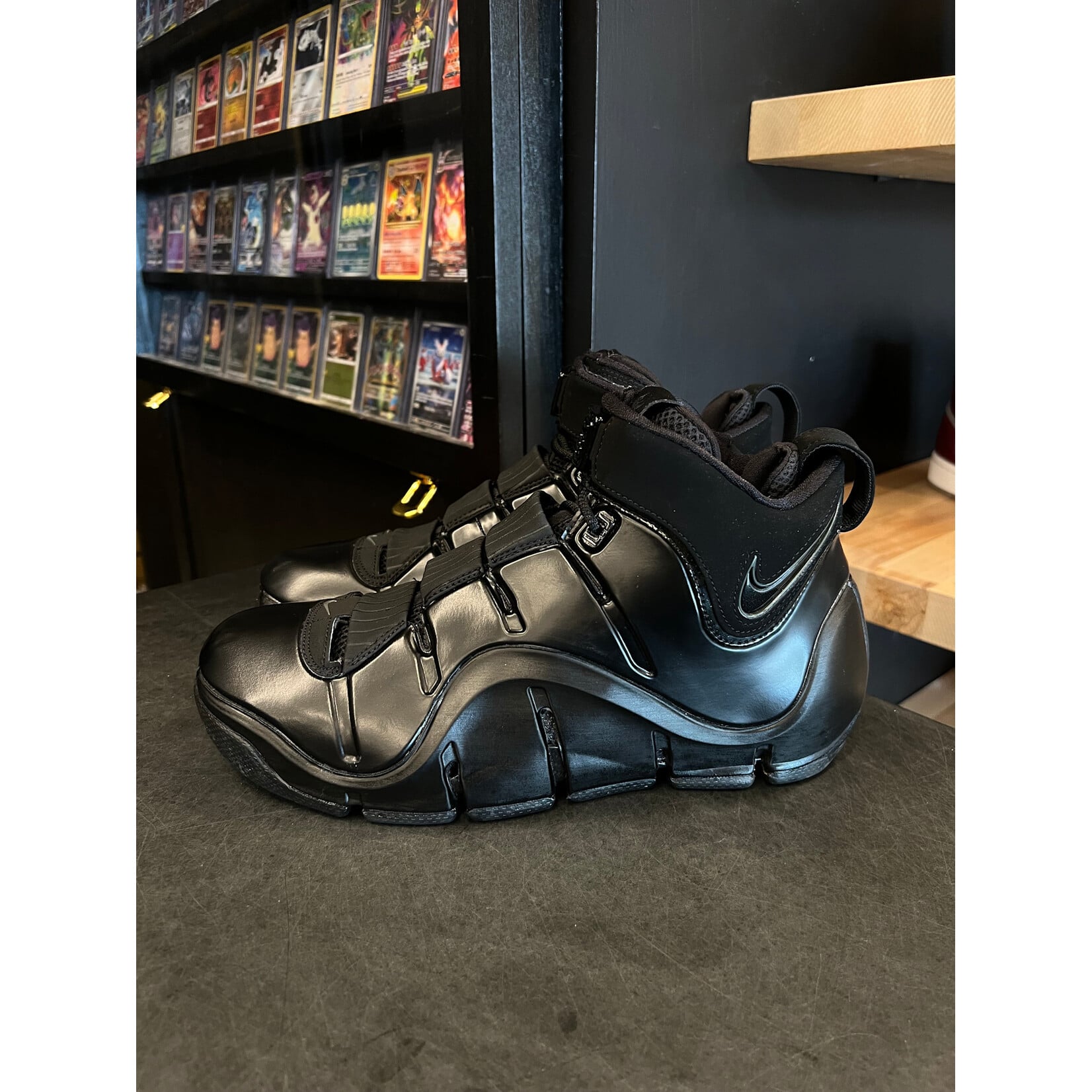Nike Nike LeBron 4 Black Anthracite (2023) Size 9, PREOWNED