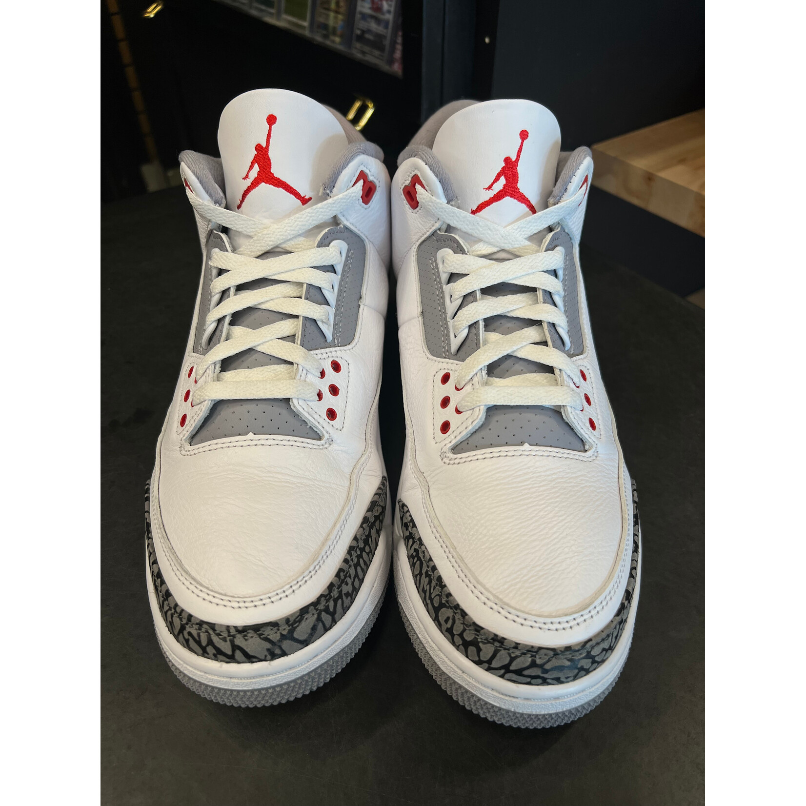 Jordan Jordan 3 Retro Fire Red (2022) Size 11.5, PREOWNED