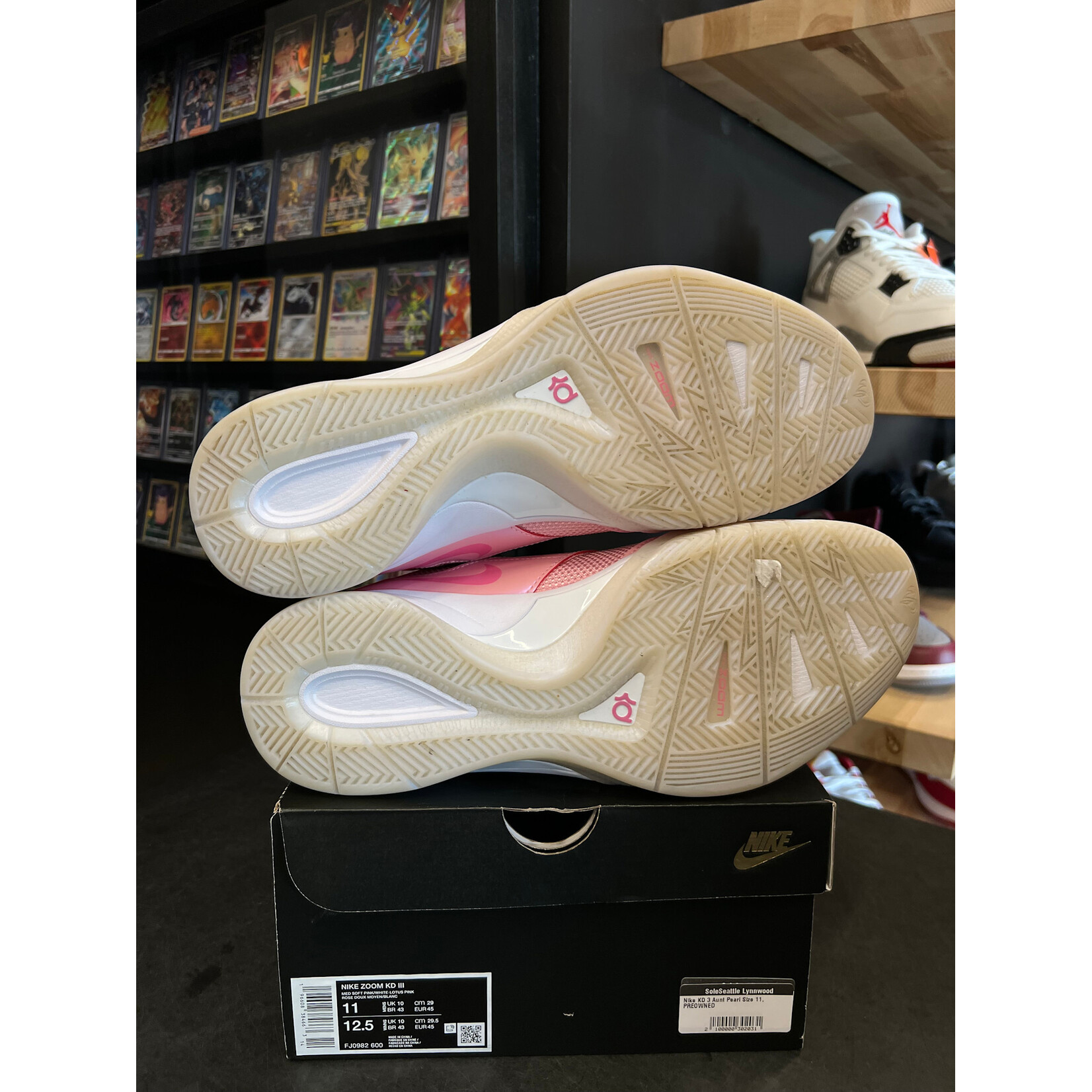Nike Nike KD 3 Aunt Pearl Size 11, PREOWNED