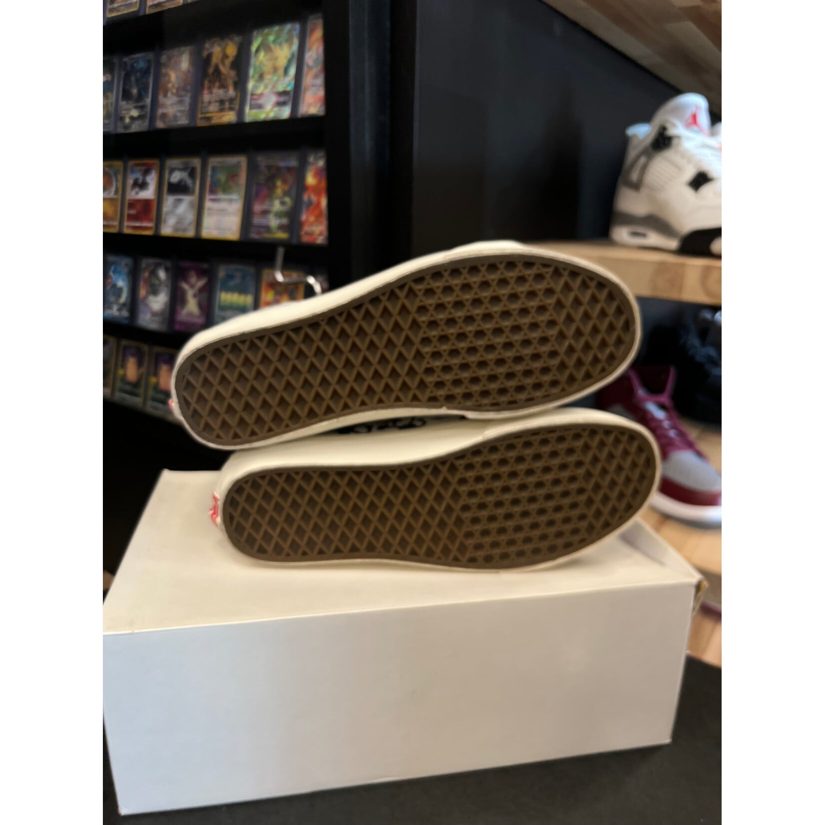 Vans Vans Sk8-Hi LX Mickey 90th Size 10, PREOWNED