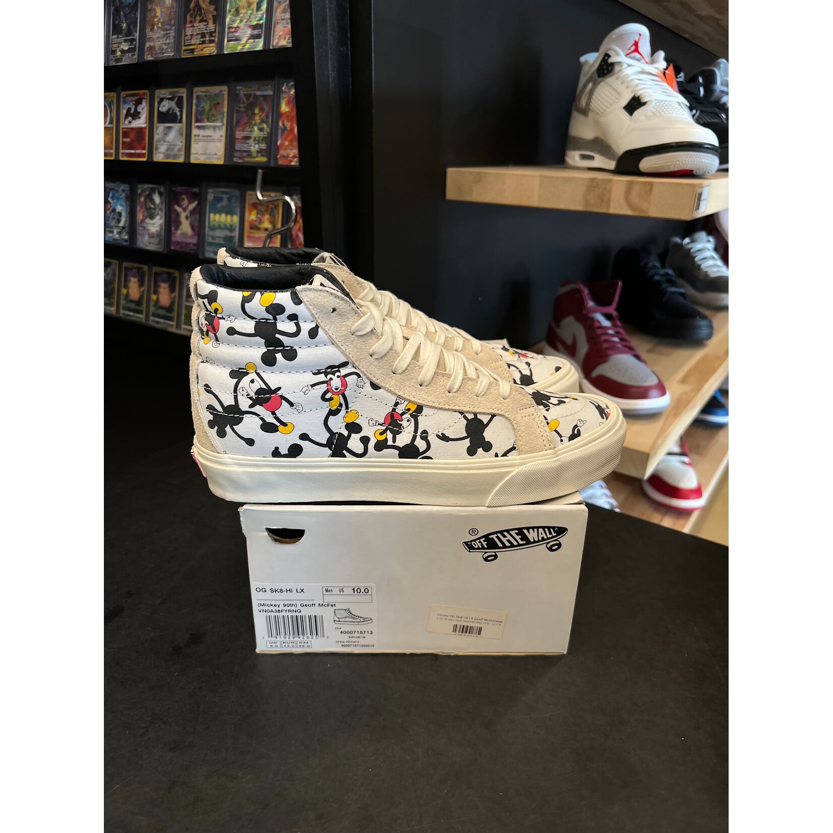 Vans Vans Sk8-Hi LX Mickey 90th Size 10, PREOWNED