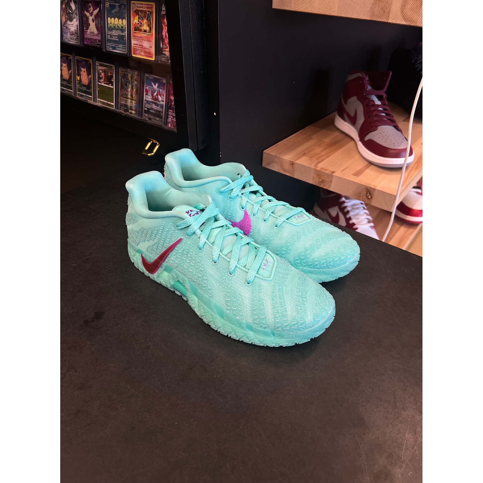 Nike Nike Ja 3 Twelve Time Size 10.5, PREOWNED
