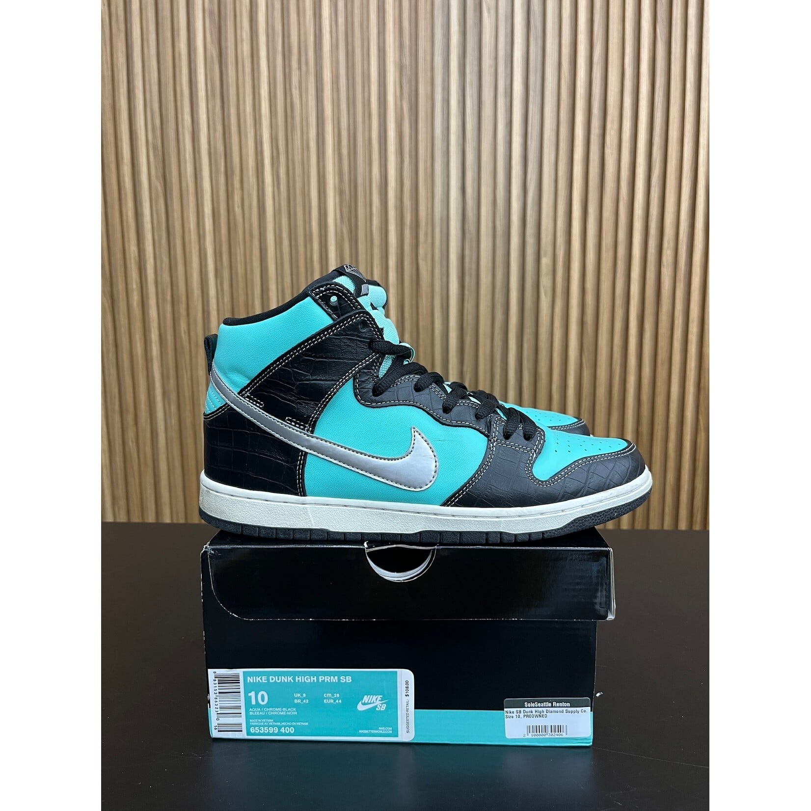 Nike Nike SB Dunk High Diamond Supply Co. Size 10, PREOWNED