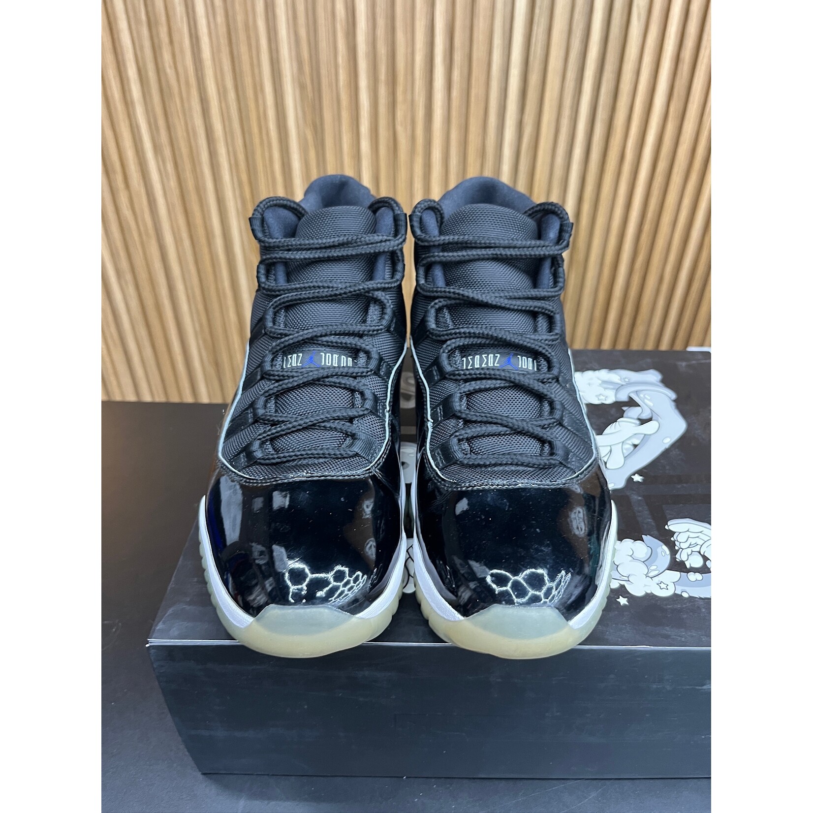 Jordan Jordan 11 Retro Space Jam (2016) Size 10.5, PREOWNED