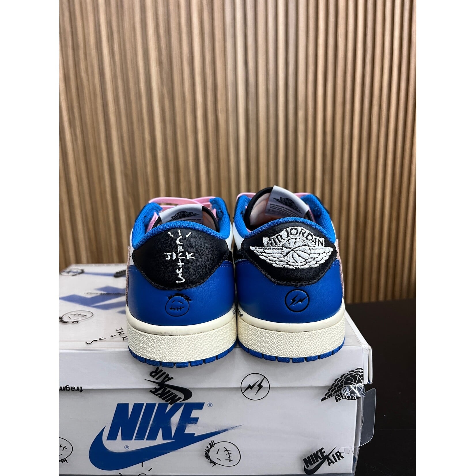 Jordan Jordan 1 Retro Low OG SP Fragment x Travis Scott Size 8, PREOWNED