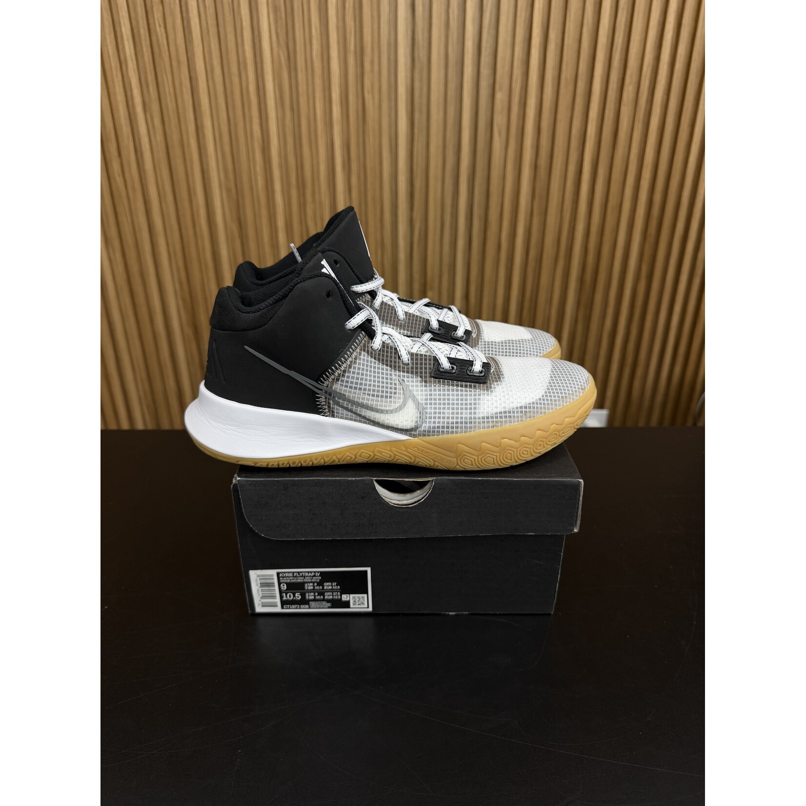 Nike Nike Kyrie Flytrap 4 Black Cool Grey Size 9, PREOWNED