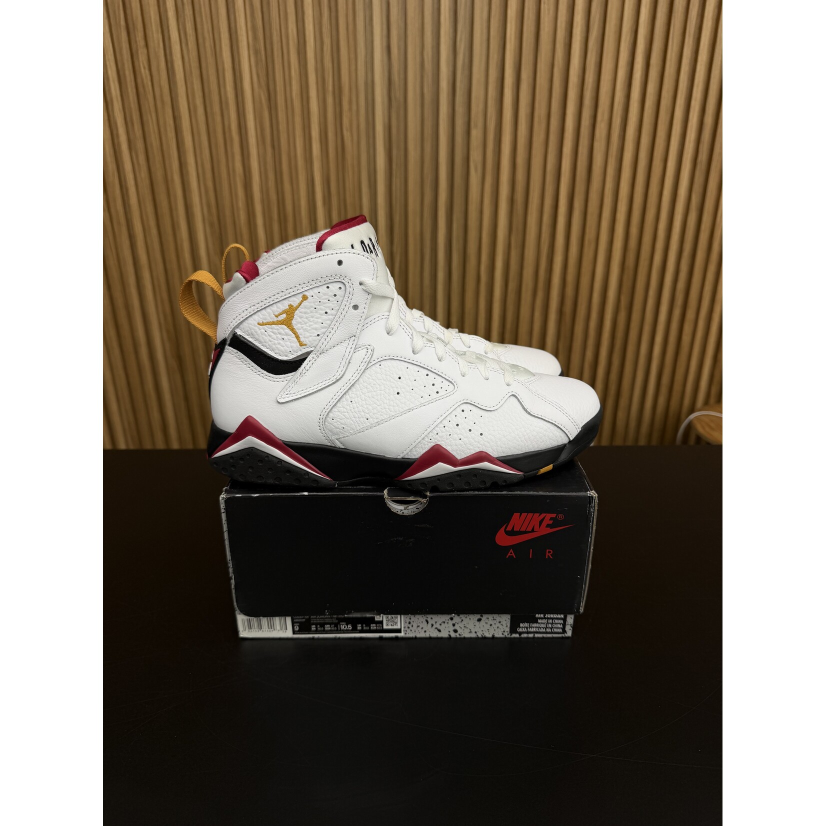 Jordan Jordan 7 Retro Cardinal (2022) Size 9, PREOWNED