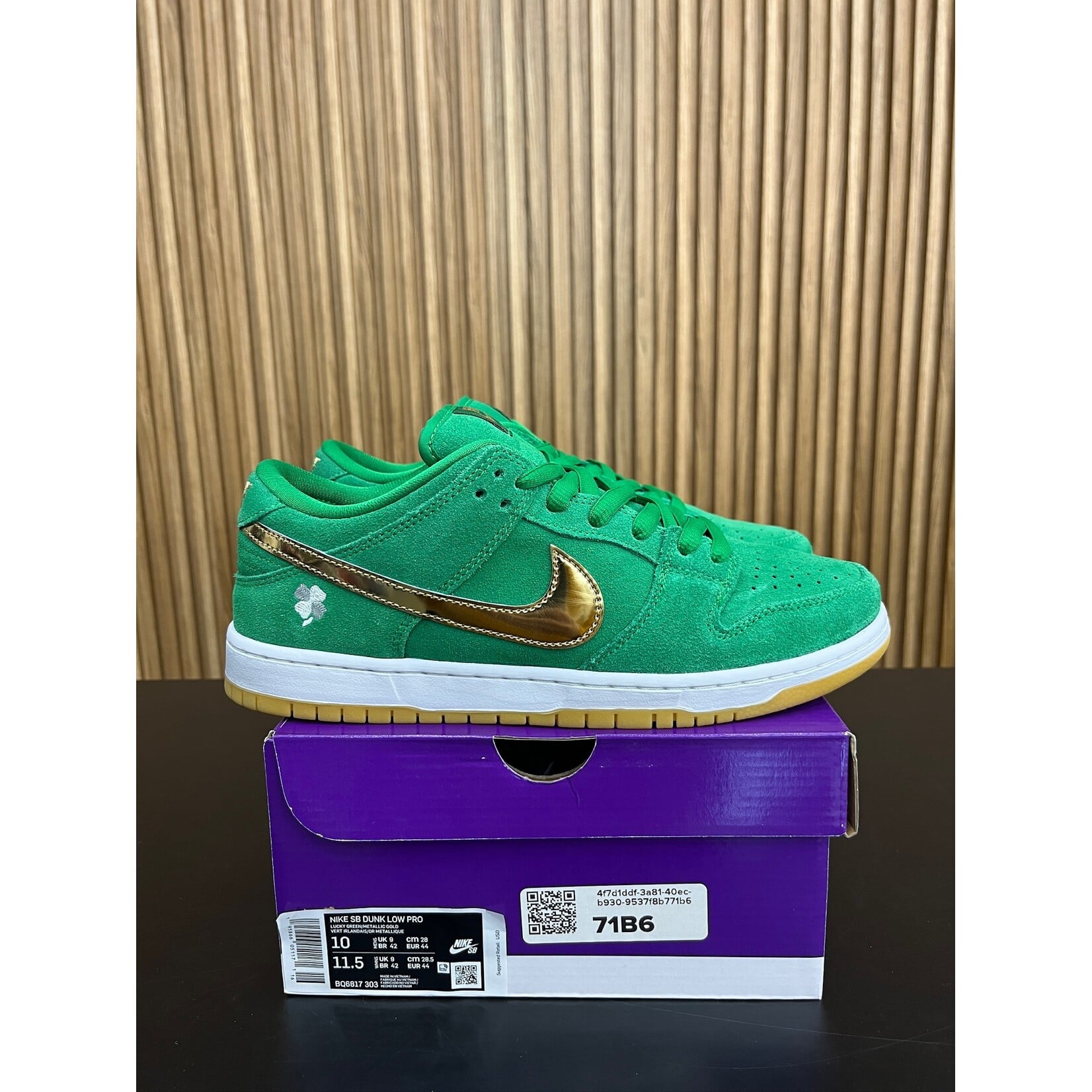 Nike Nike SB Dunk Low Pro St. Patrick's Day (2022) Size 10, PREOWNED
