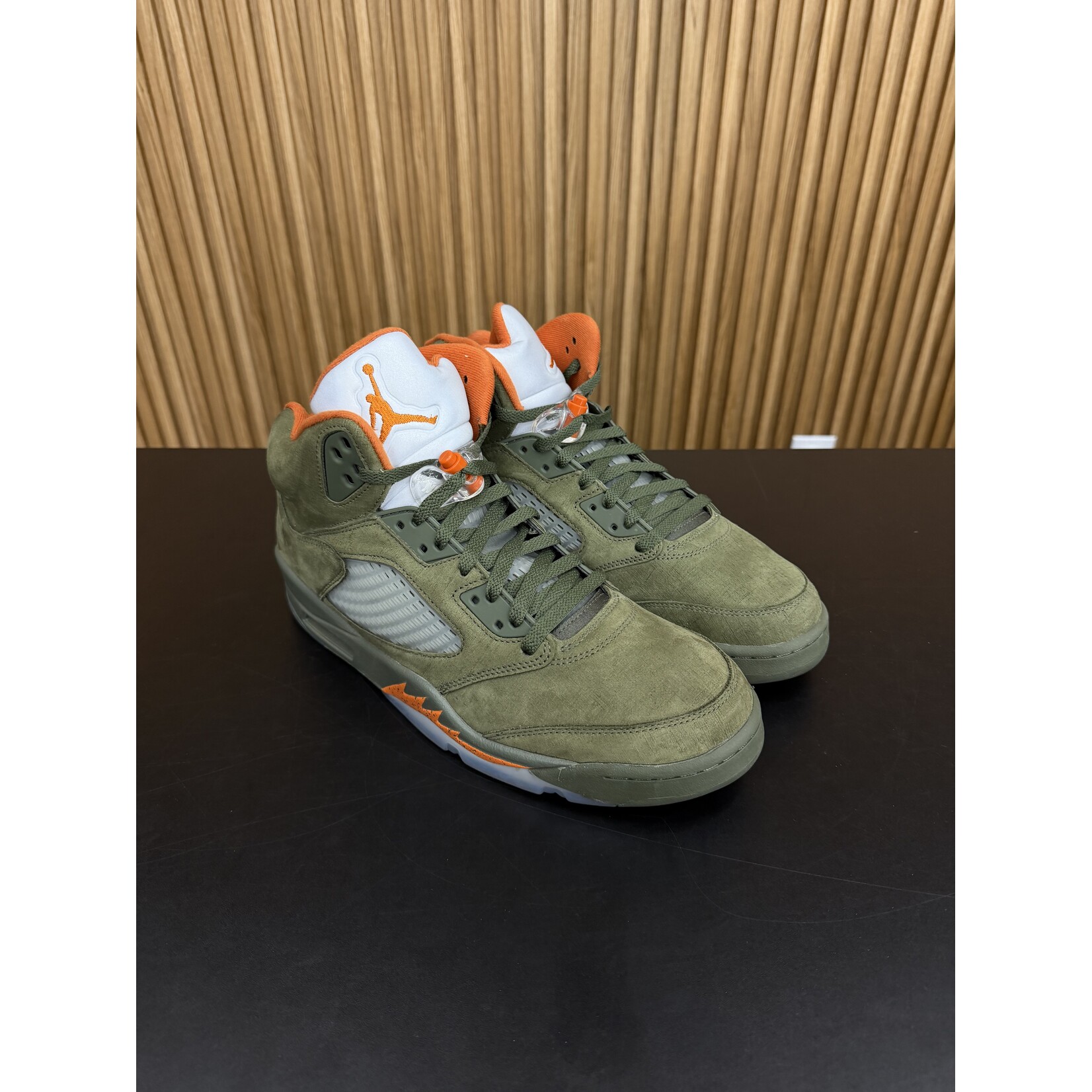 Jordan Jordan 5 Retro Olive (2024) Size 12, PREOWNED NO BOX