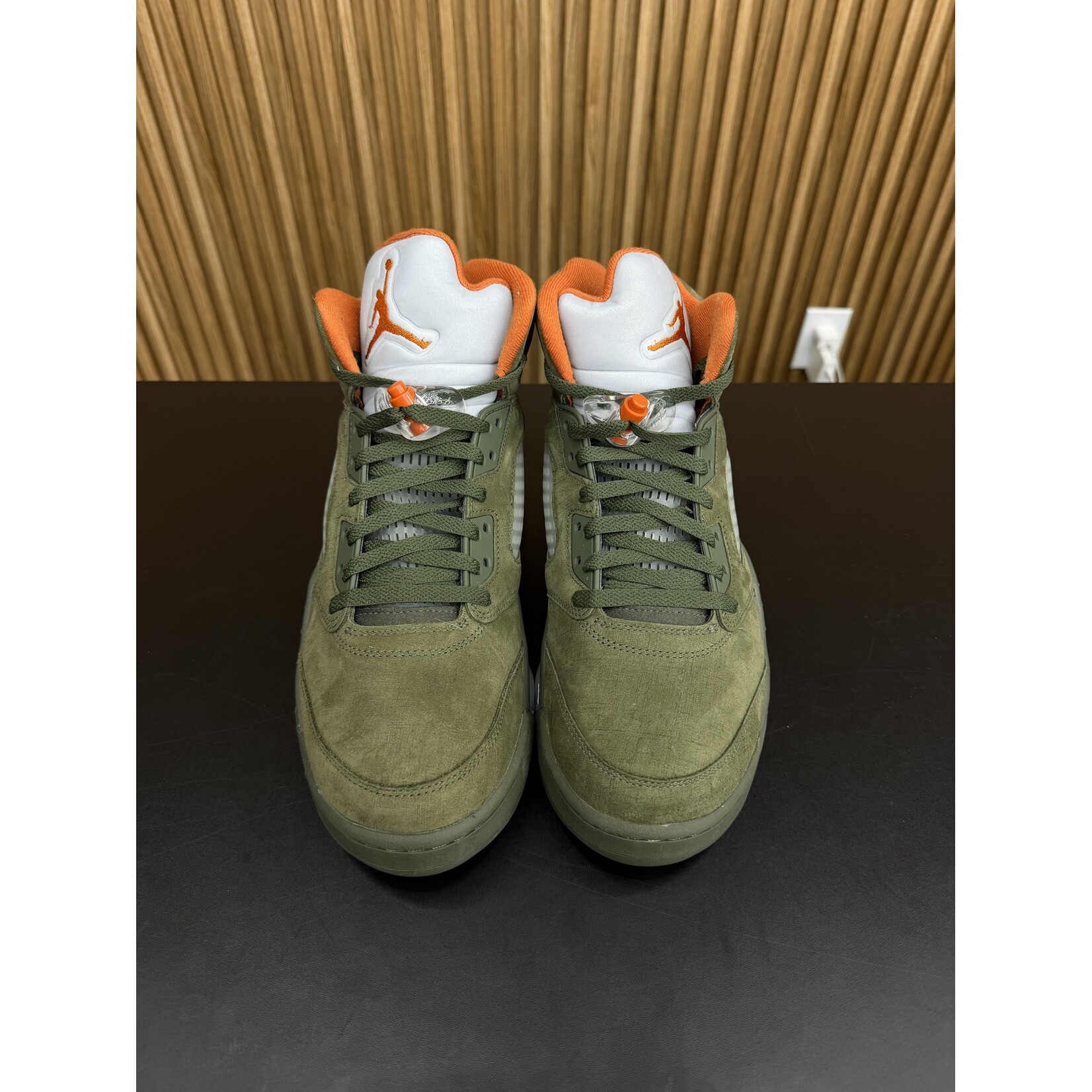 Jordan Jordan 5 Retro Olive (2024) Size 12, PREOWNED NO BOX