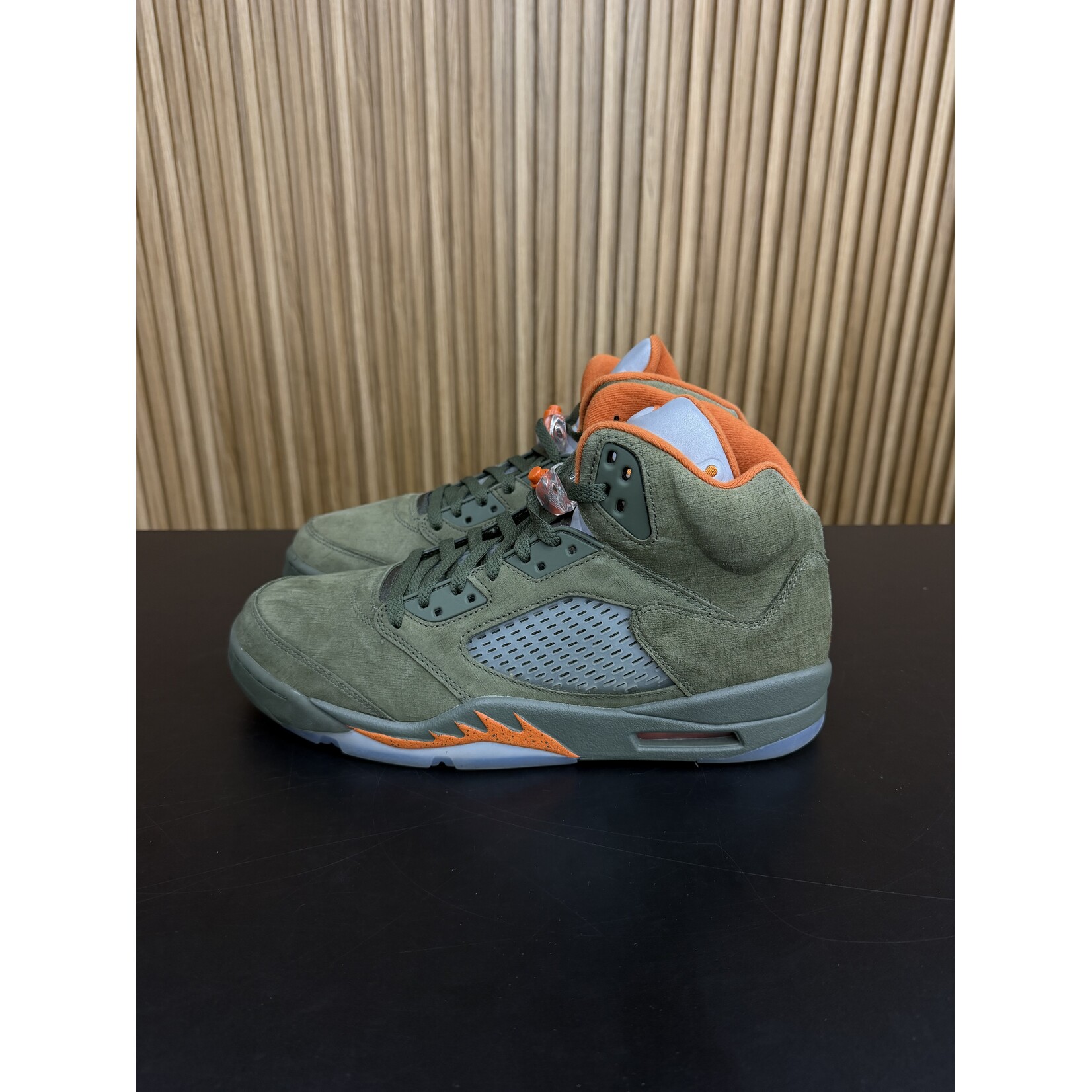 Jordan Jordan 5 Retro Olive (2024) Size 12, PREOWNED NO BOX