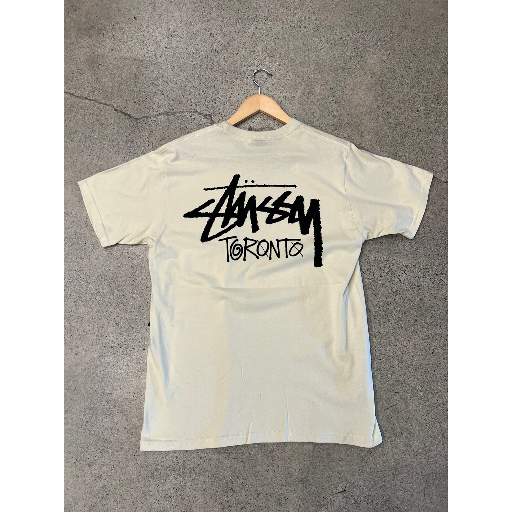 Stussy Stussy Chapter Tee Toronto Tee Cream Size Medium, DS BRAND NEW
