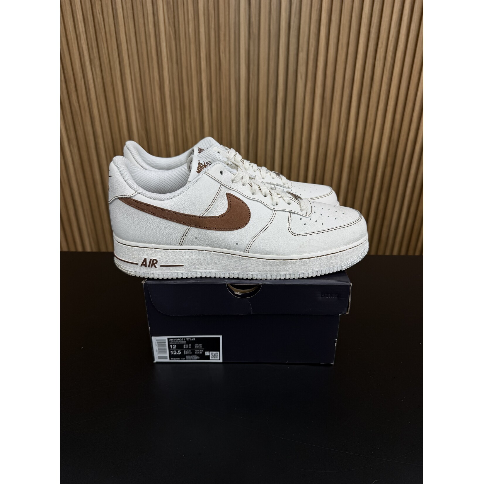 Nike Nike Air Force 1 Low '07 LV8 Ivory Saddle Brown Size 12, PREOWNED NO BOX