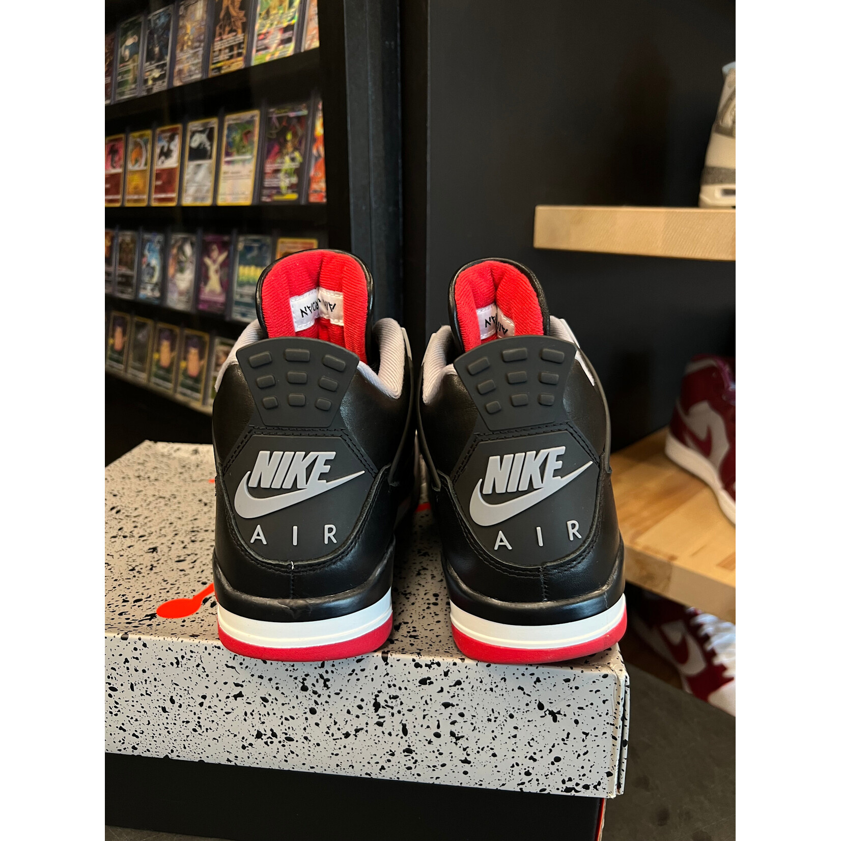 Jordan Jordan 4 Retro Bred Reimagined Size 8, PREOWNED